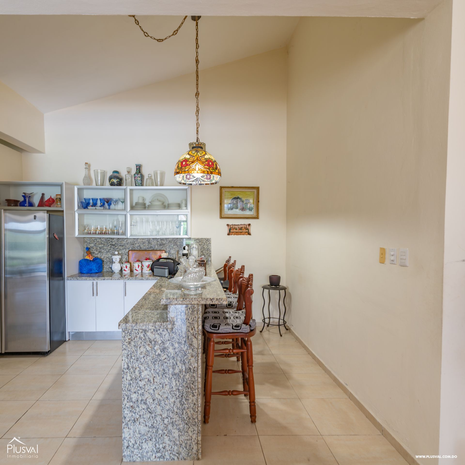 Villa en venta en metro Country Club con piscina privada y vista al campo de golf 456525