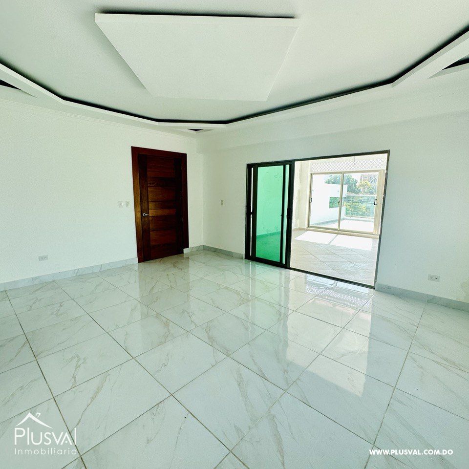 Apartamento en venta con amplia terraza privada en Alma Rosa 1era 357878
