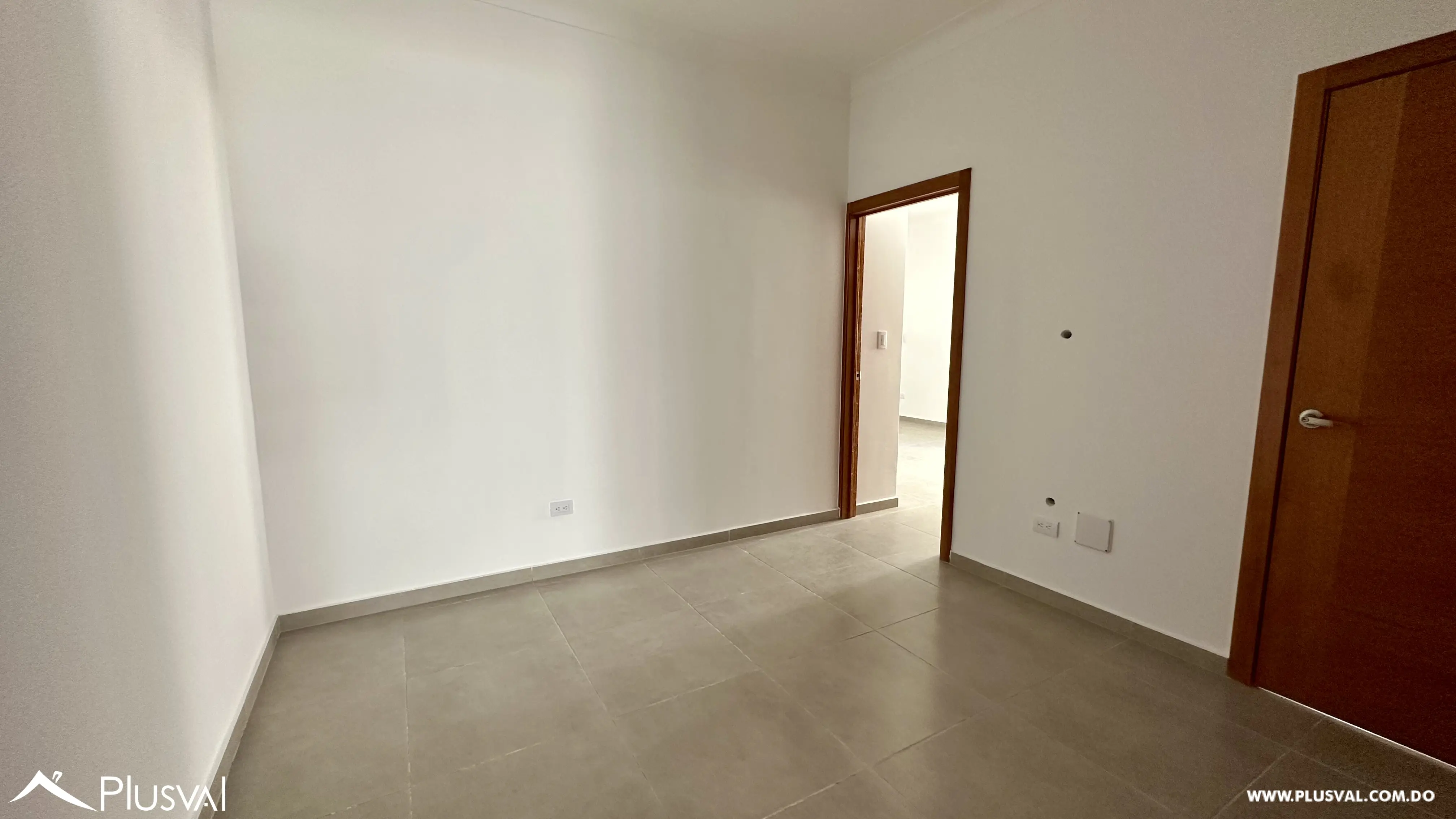 Apartamento en alquiler en Evaristo Morales 511890