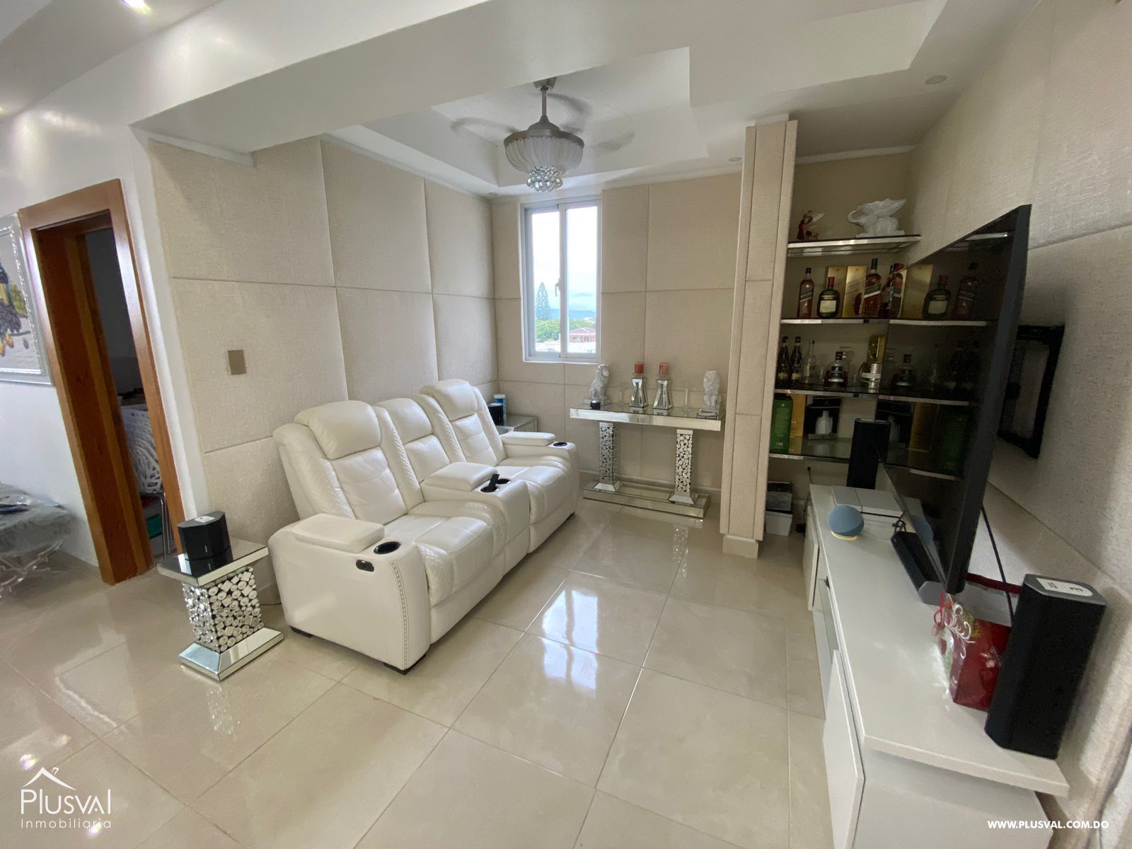 Amplio y cómodo apartamento en una zona atractiva y cercana a los puntos mas importantes de la ciudad, Reparto Imperial 316122