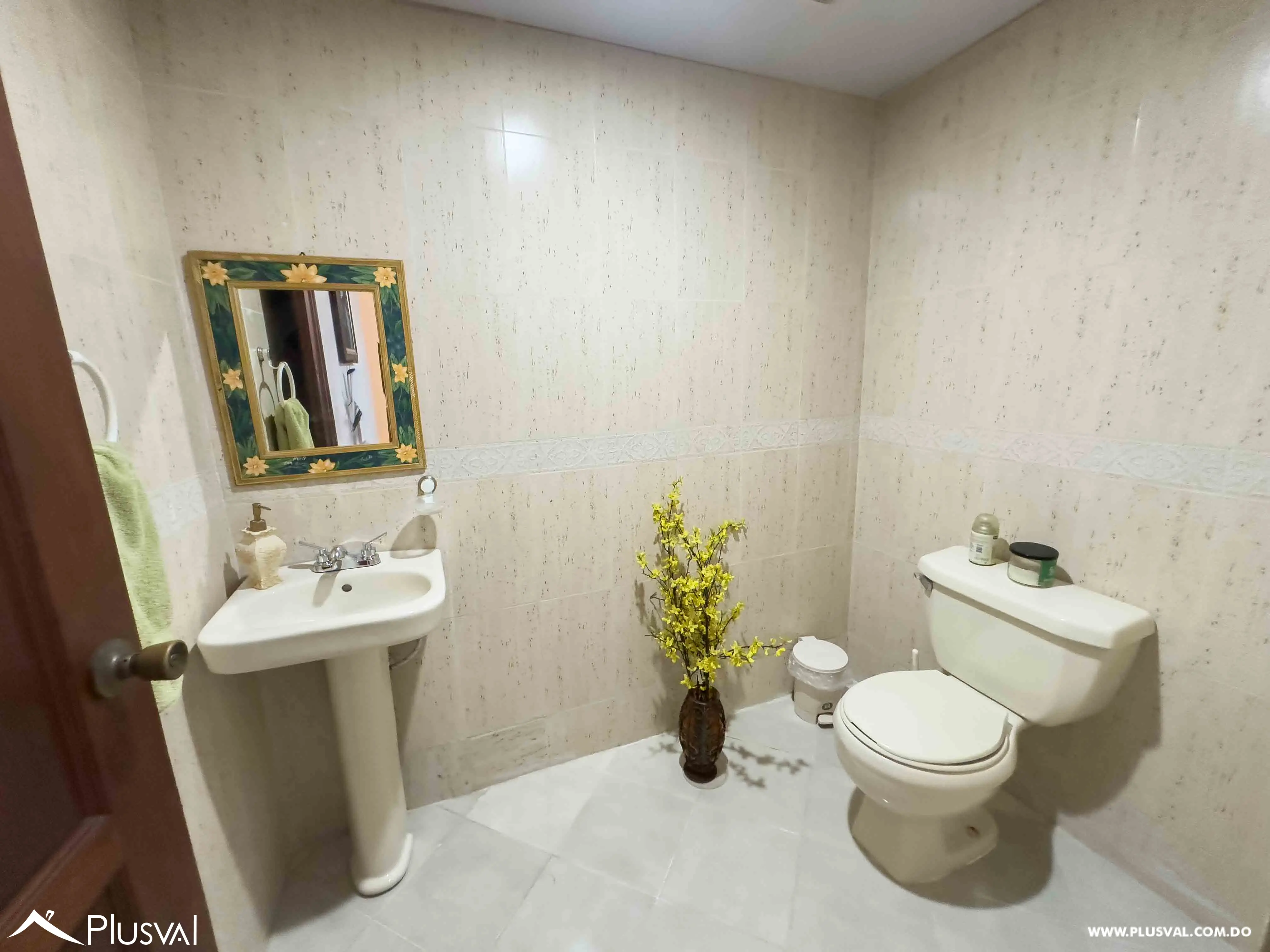 Apartamento de 3 habitaciones, primer nivel en las Praderas. 476033