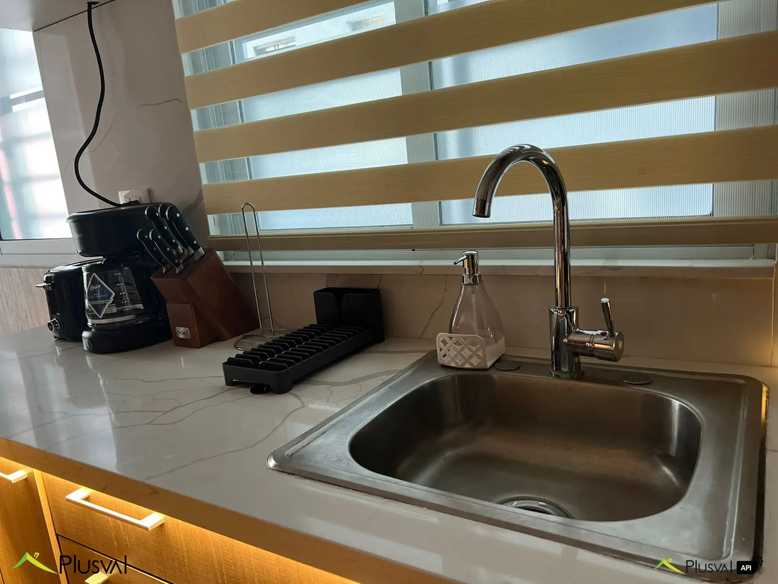 Moderno apartamento localizado en Evaristo Morales 450964