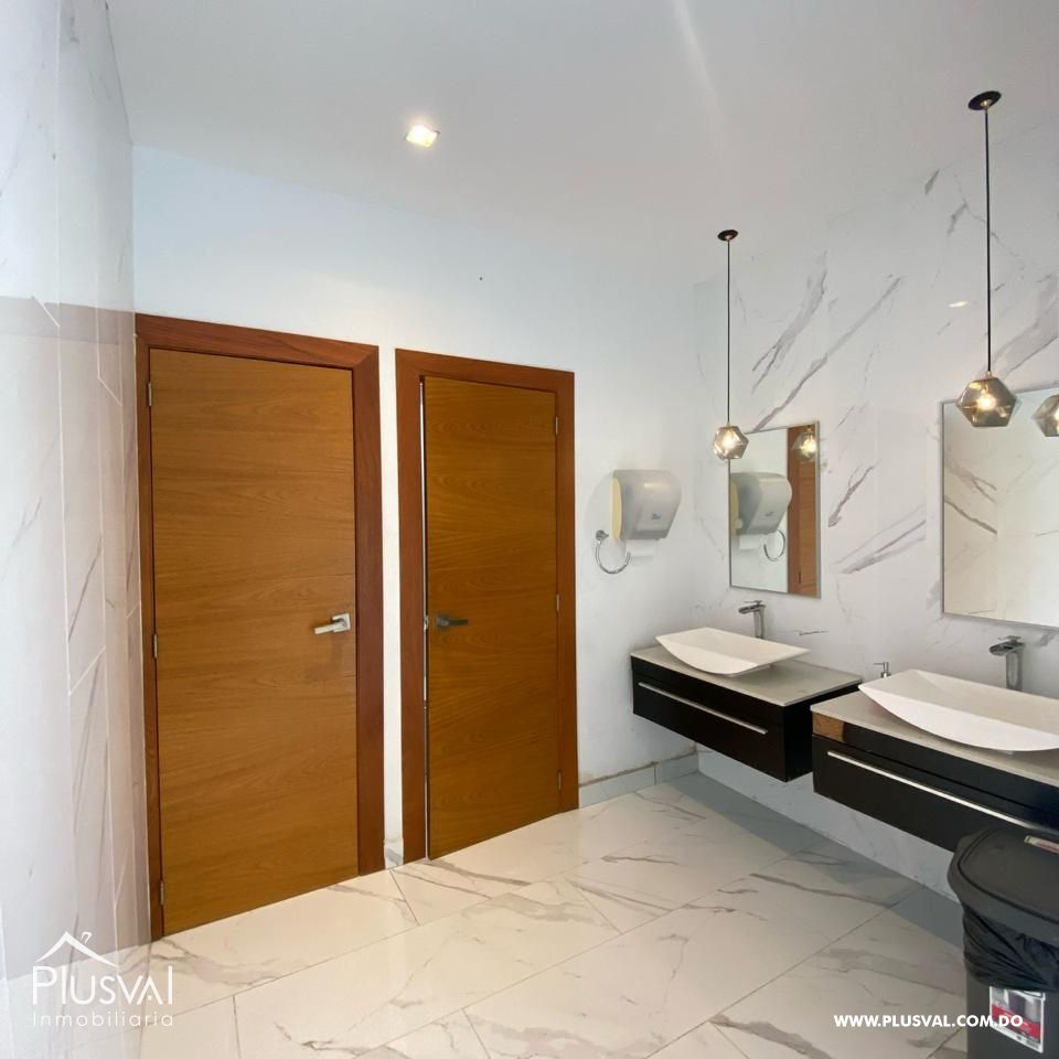 Amplio apartamento en Venta con Vista al mar y areas sociales 438804