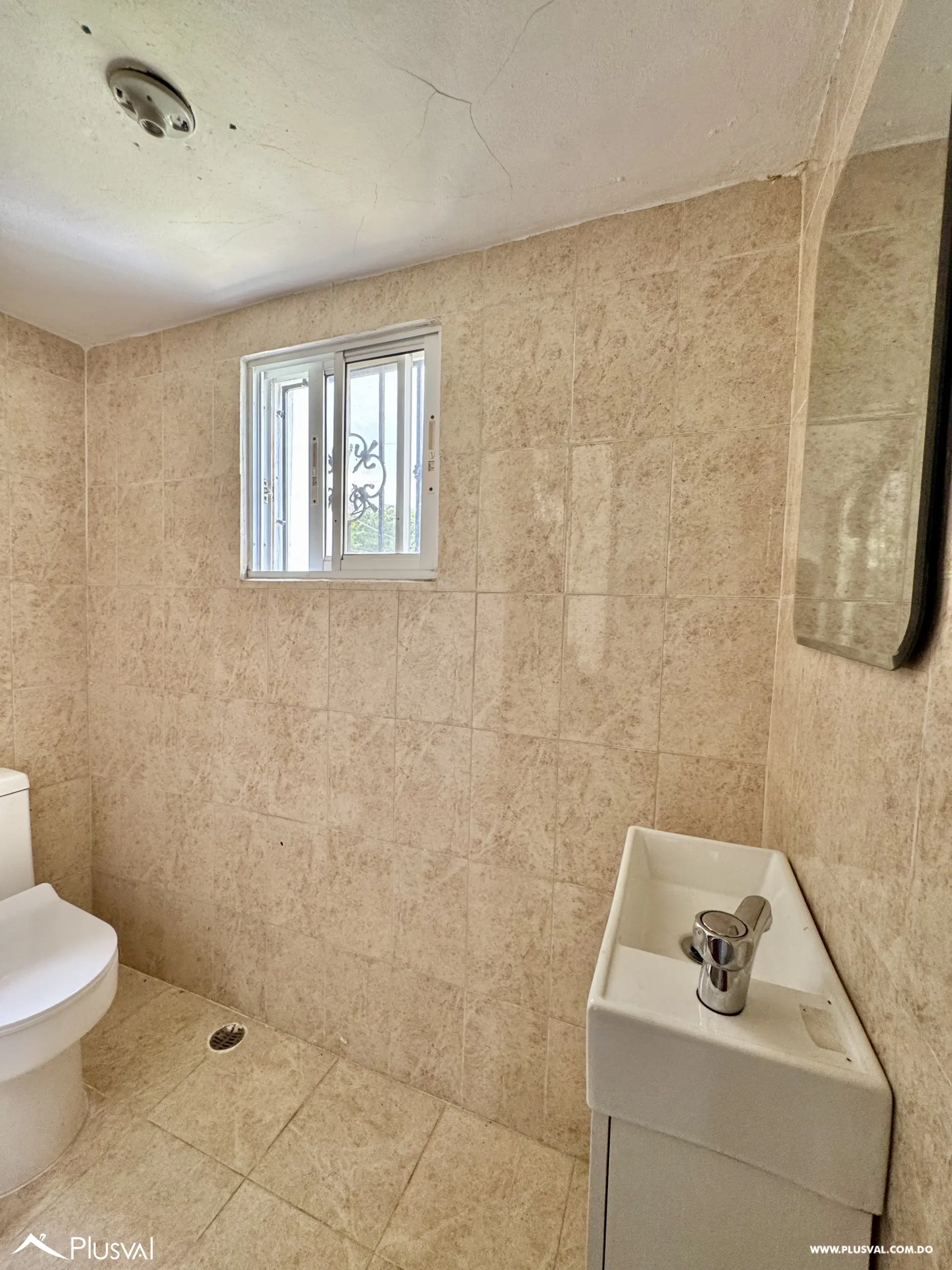 Alquilo Hermosa Casa de 2 Niveles en Resicencial El Ducado- Altos de Arroyo Hondo 518215