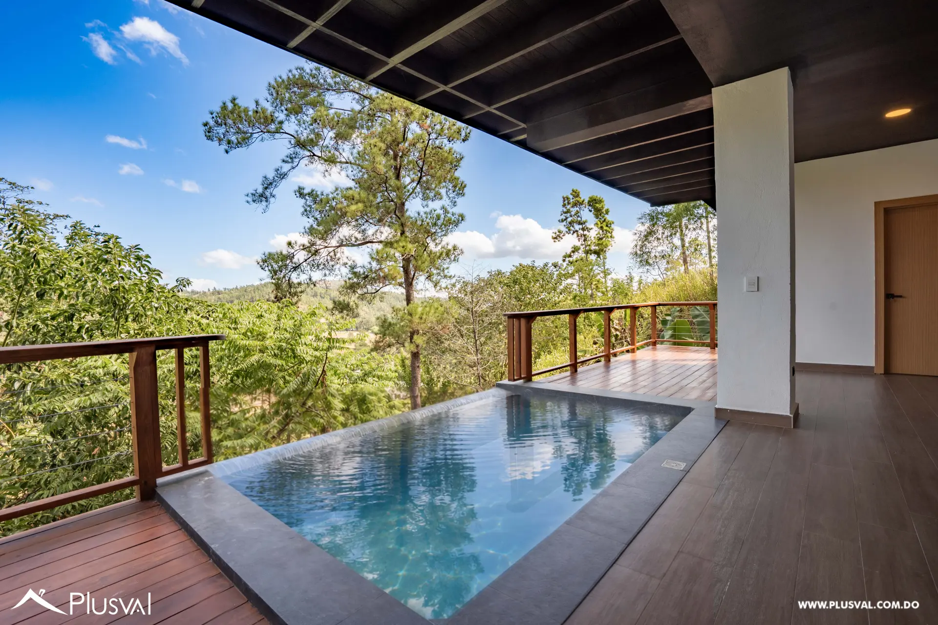 Villa de 2 niveles en Jarabacoa en venta a estrenar 530503