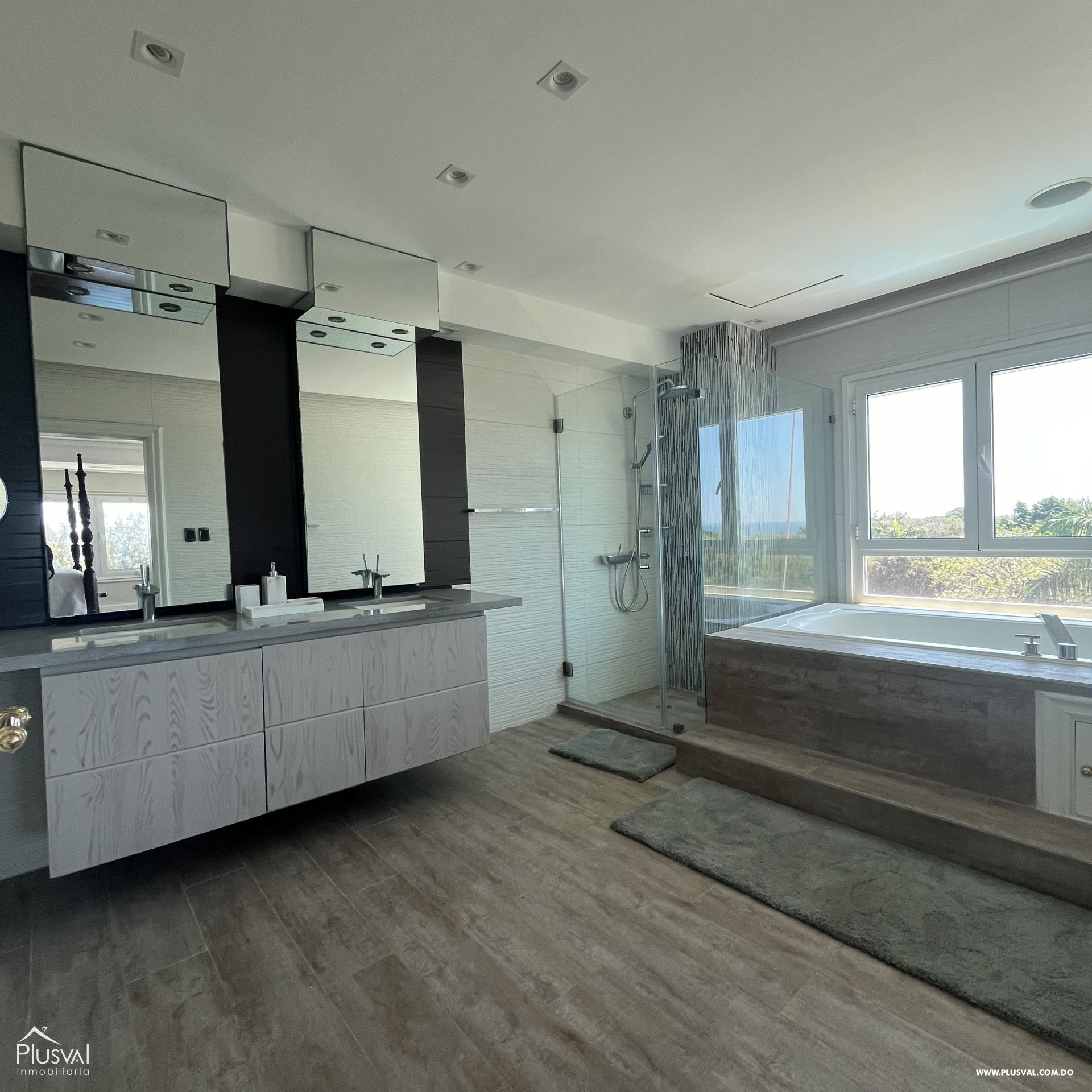 Apartamento en alquiler en plena Anacaona frente al parque 350029