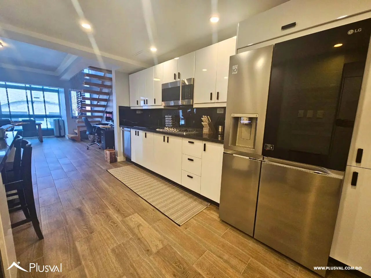 Apartamento de 3 habitaciones con terraza privada en los Corales 470990