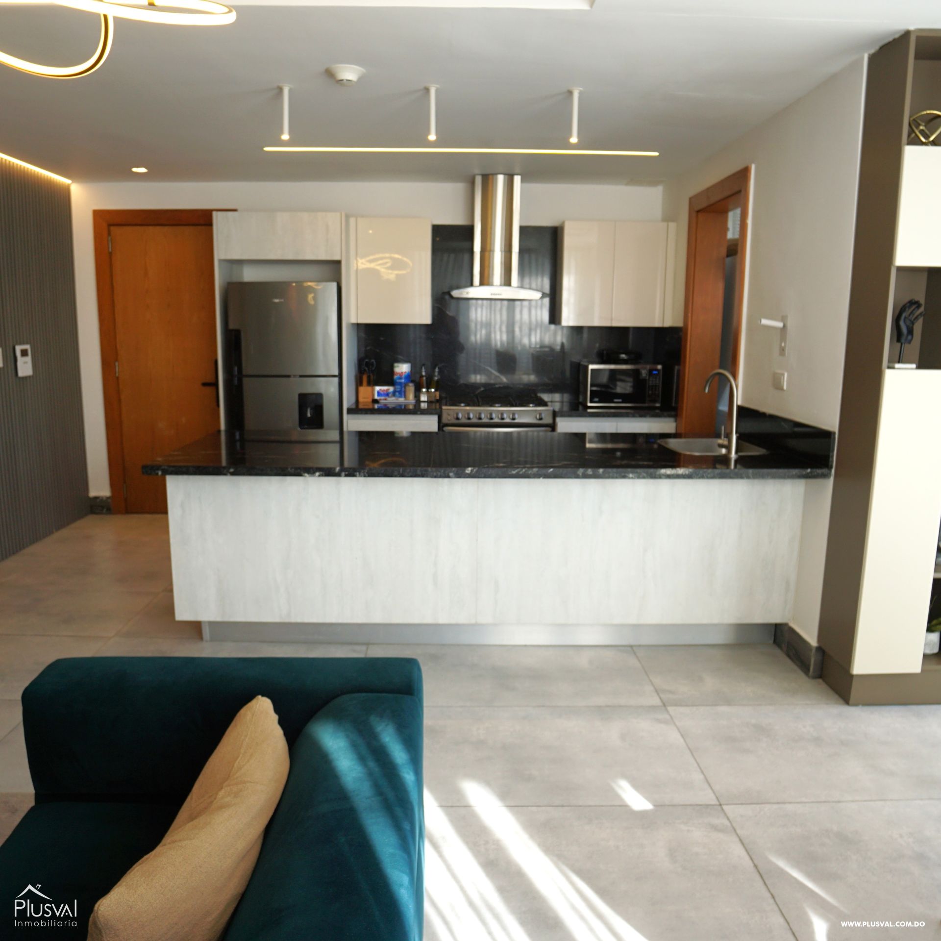 Apartamento en ALQUILER totalmente AMUEBLADO. 405820
