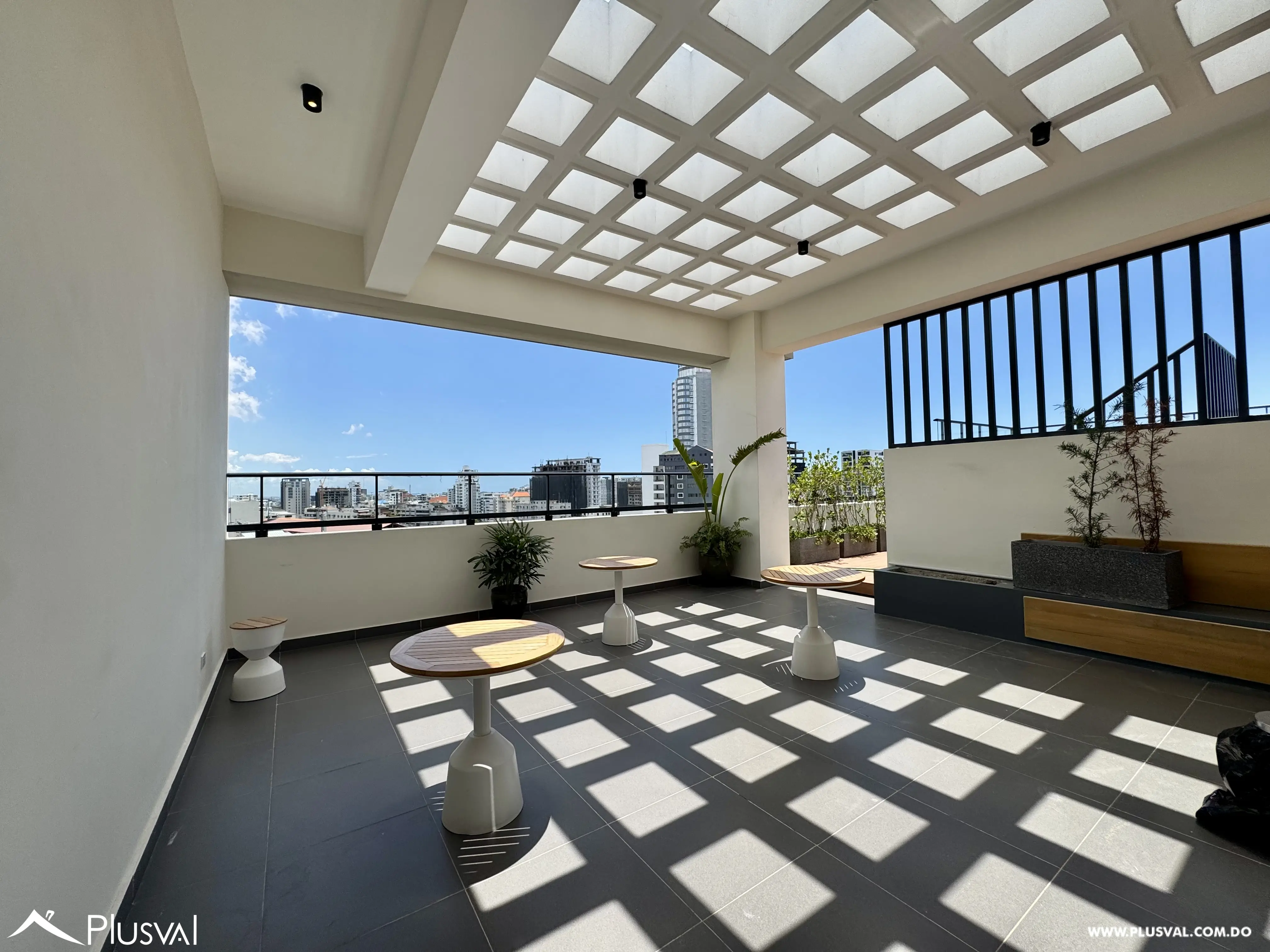 Alquilo Maravilloso y Excelente Apto en el Corazon de Naco 499291