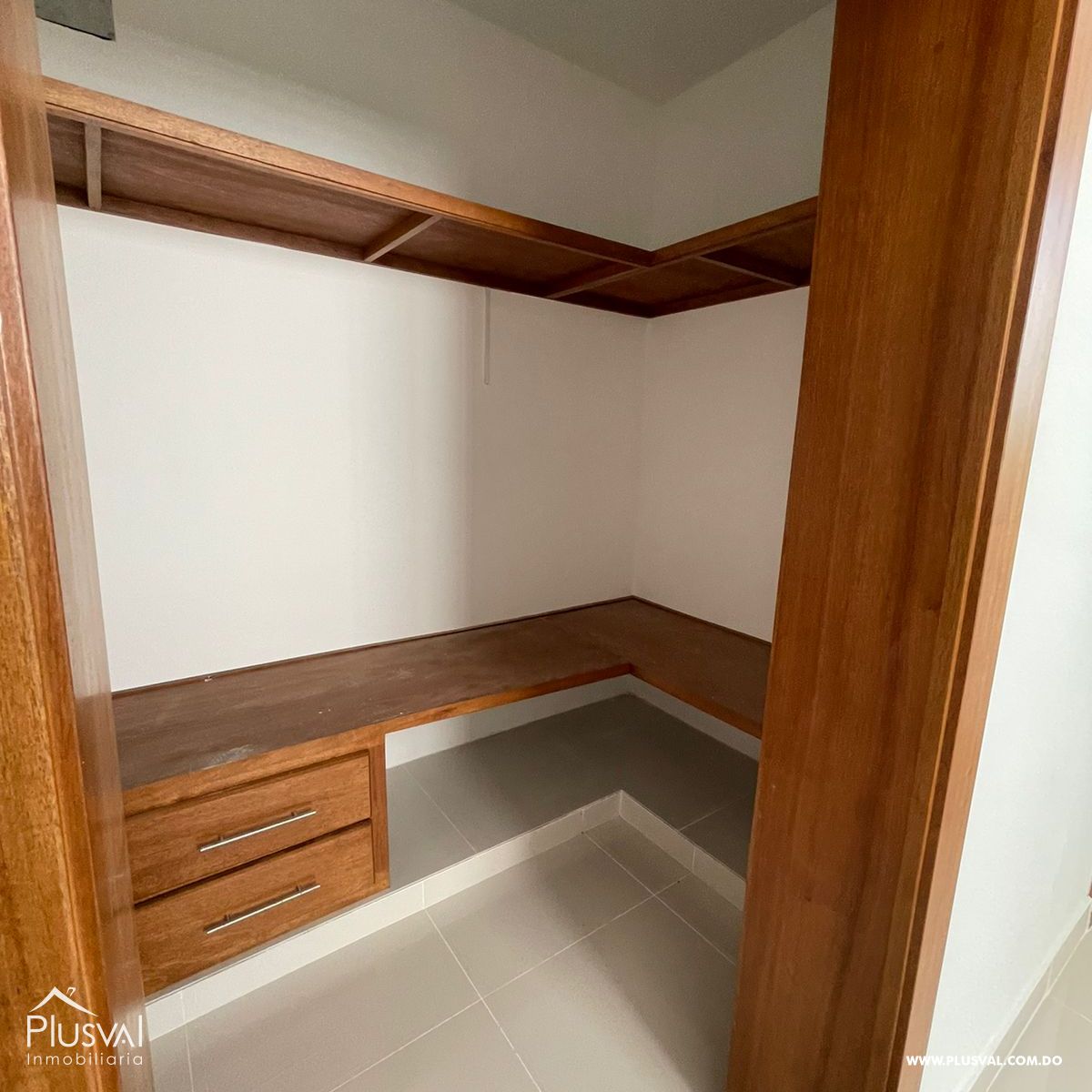 Cómodo apartamento en zona exclusiva de Santiago 373933