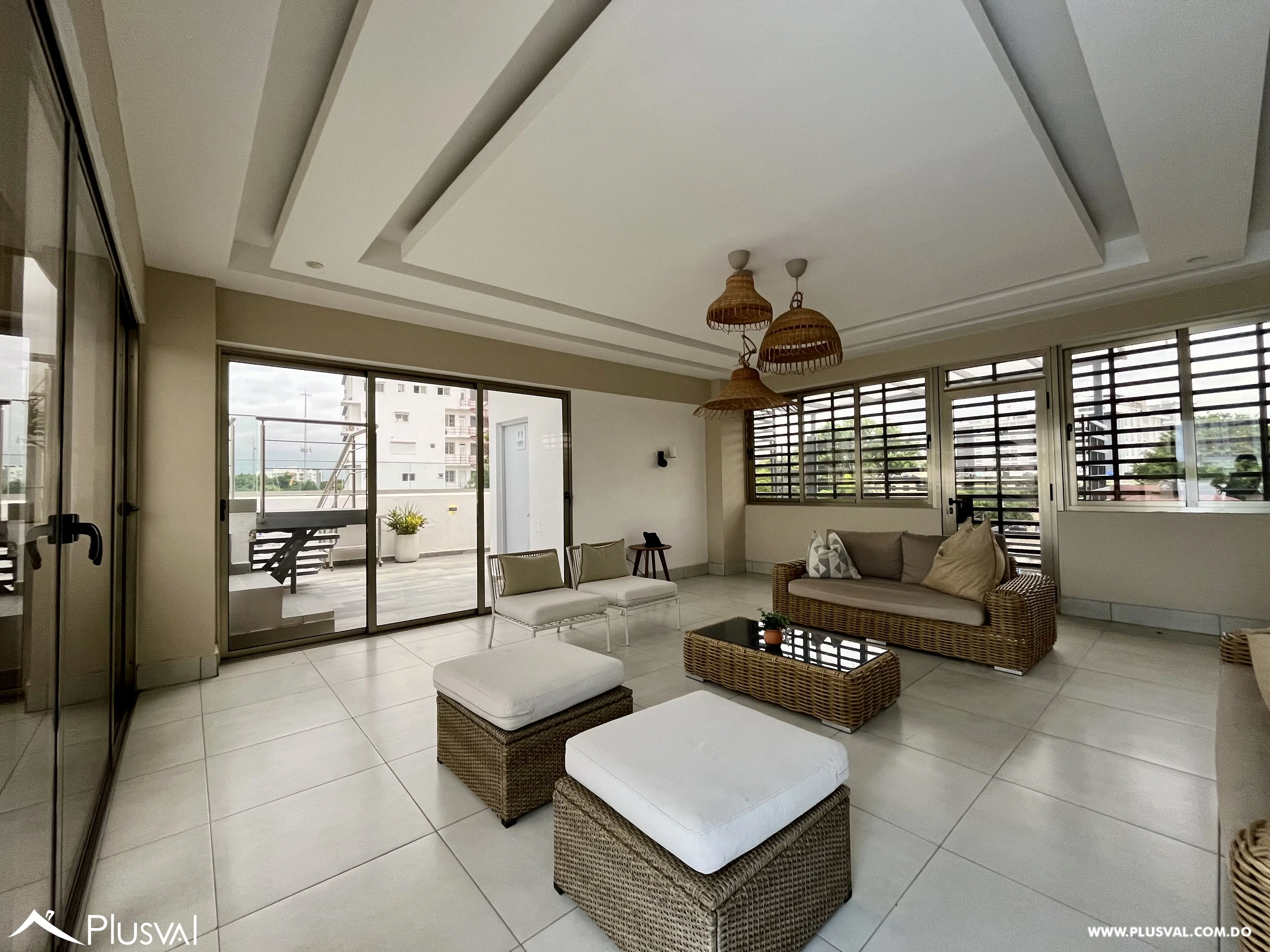 Terraza rooftop con piscina en alquiler en Gazcue 468488