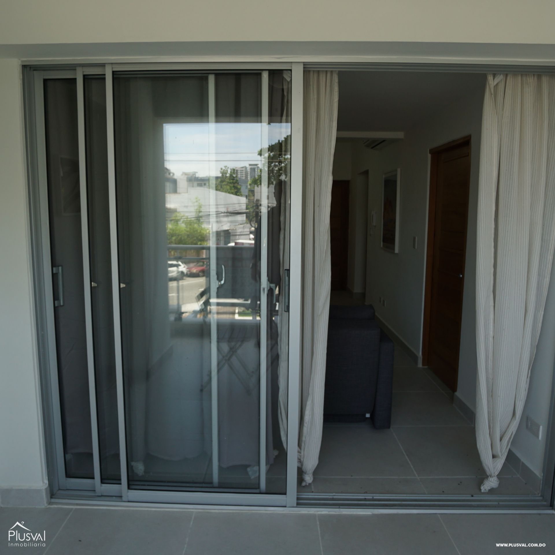 Práctico, Cómodo y Amueblado Apartamento en Venta en La Julia 361839