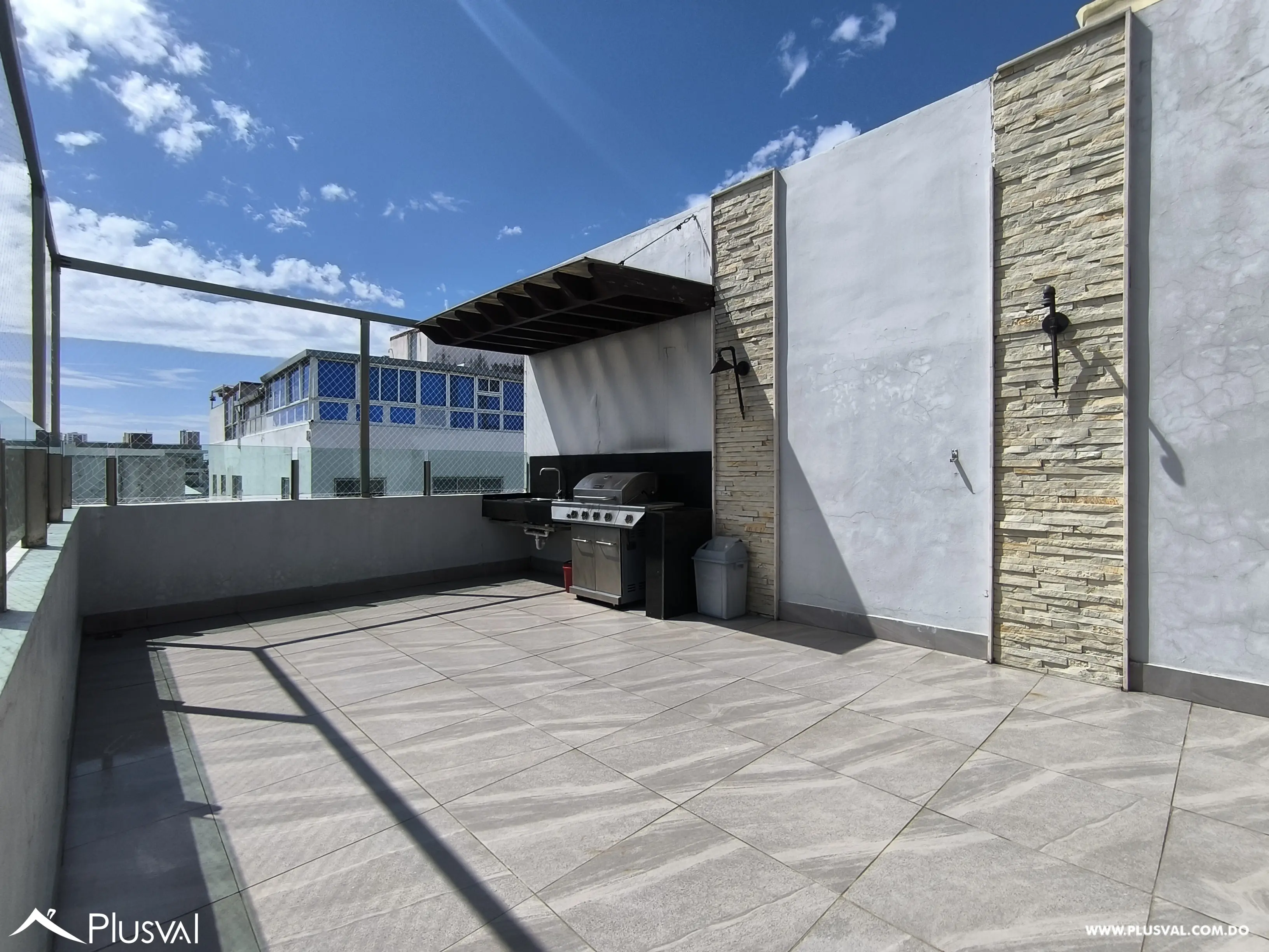 Apartamento en Alquiler, El Millón con Planta Full y Parqueos Paralelos 469209