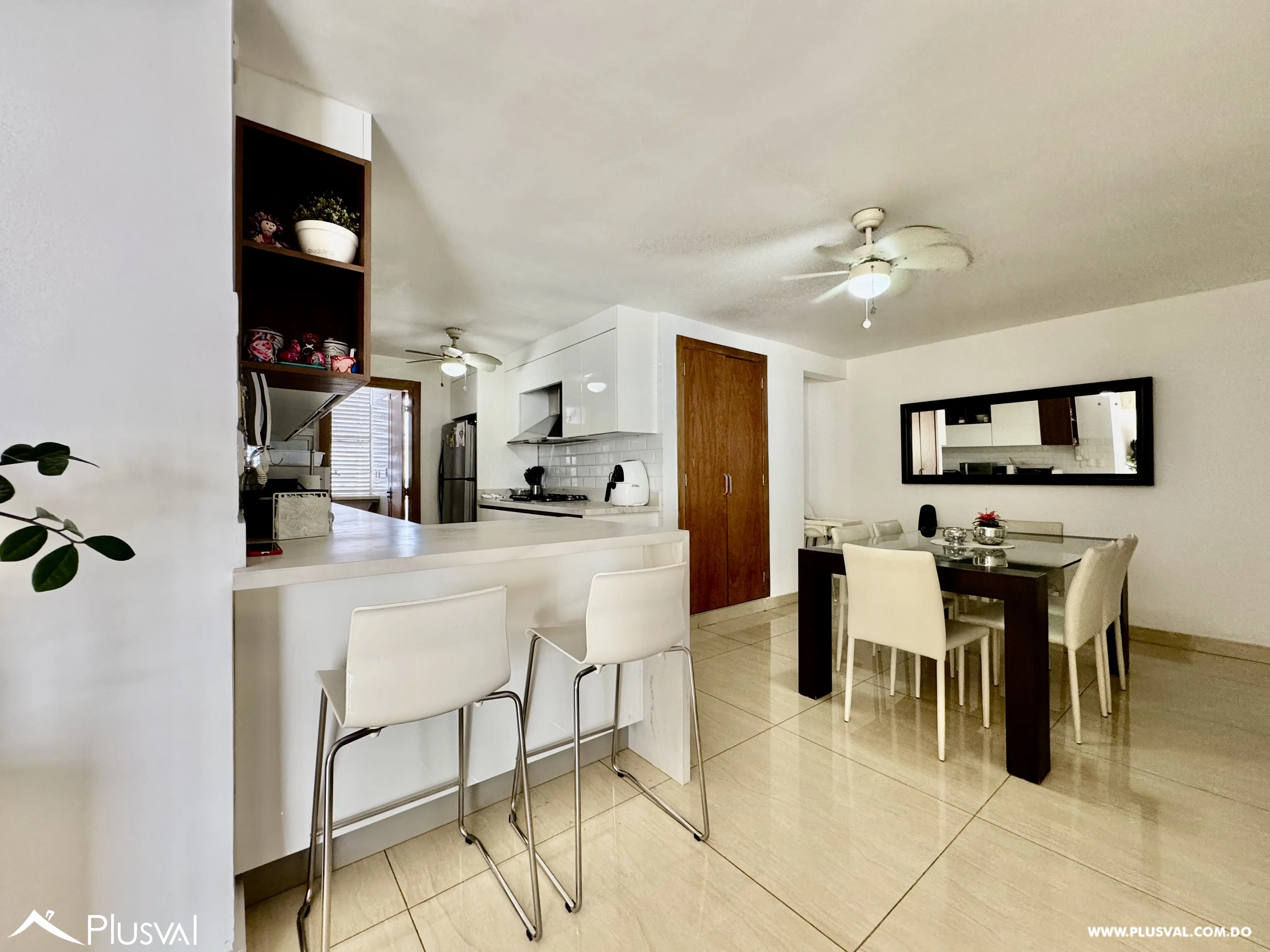 Hermoso Apartamento en Venta en Exclusiva Zona de Naco 485504