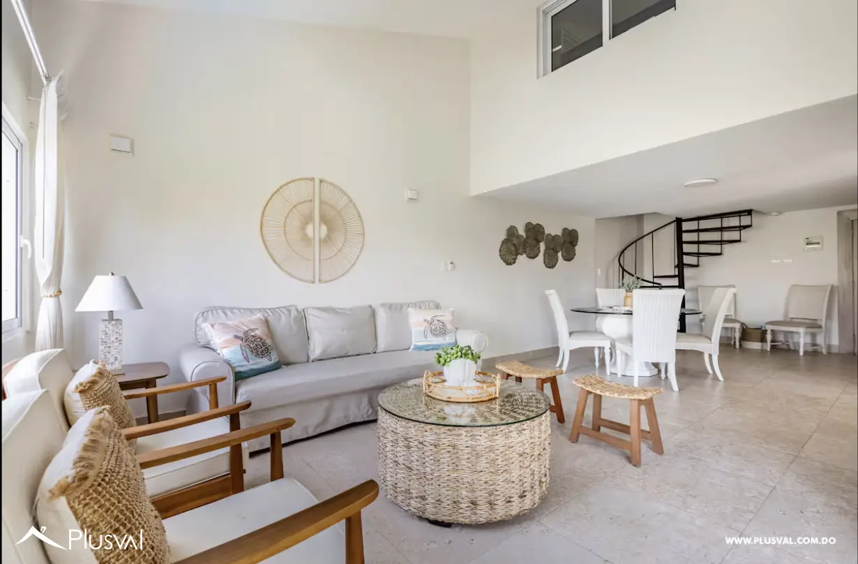 Penthouse de 3 Habitaciones en Primera Línea de Playa – Playa Dorada 529532