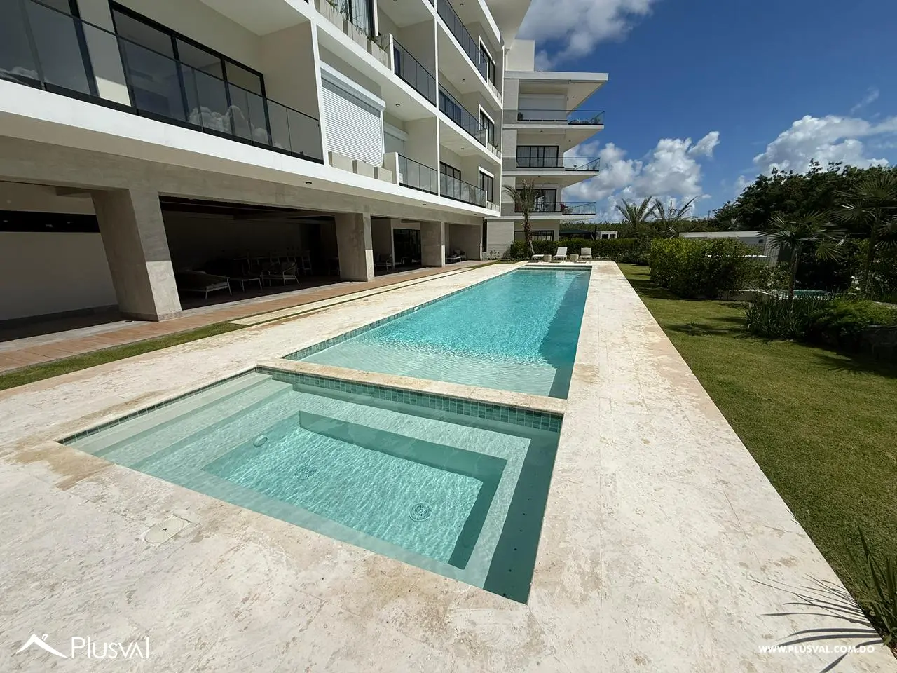 Apartamento amueblado en CapCana 521475