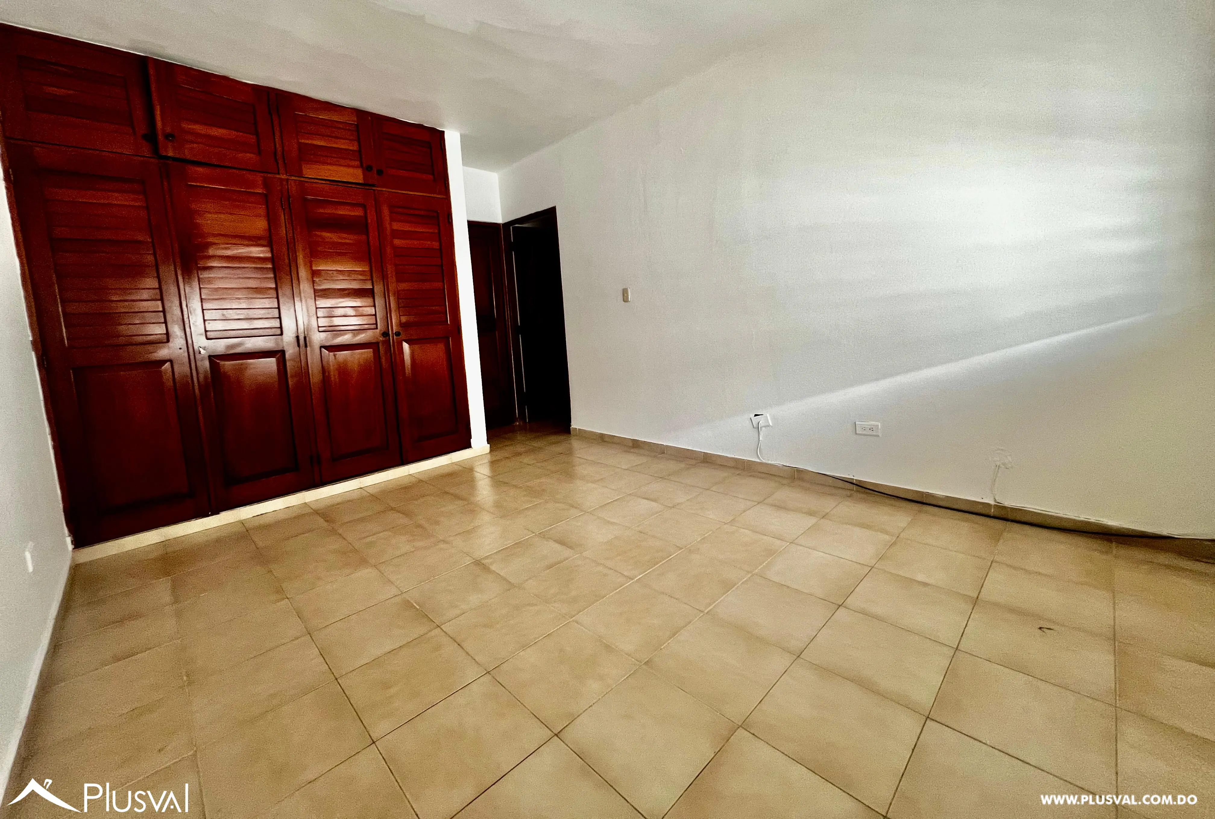 Apartamento clásico en venta, a solo pasos de la Núñez de Cáceres 482994