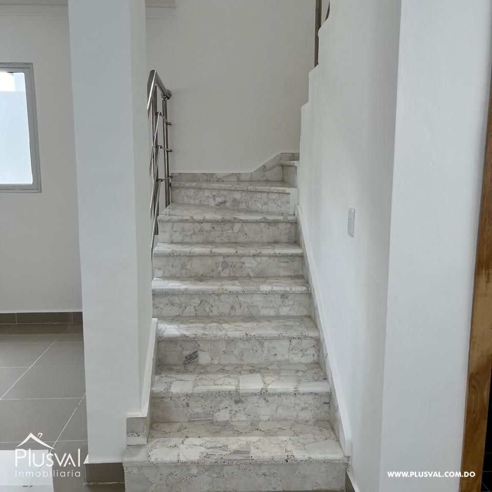 Hermosa casa familiar con diseño moderno 399883