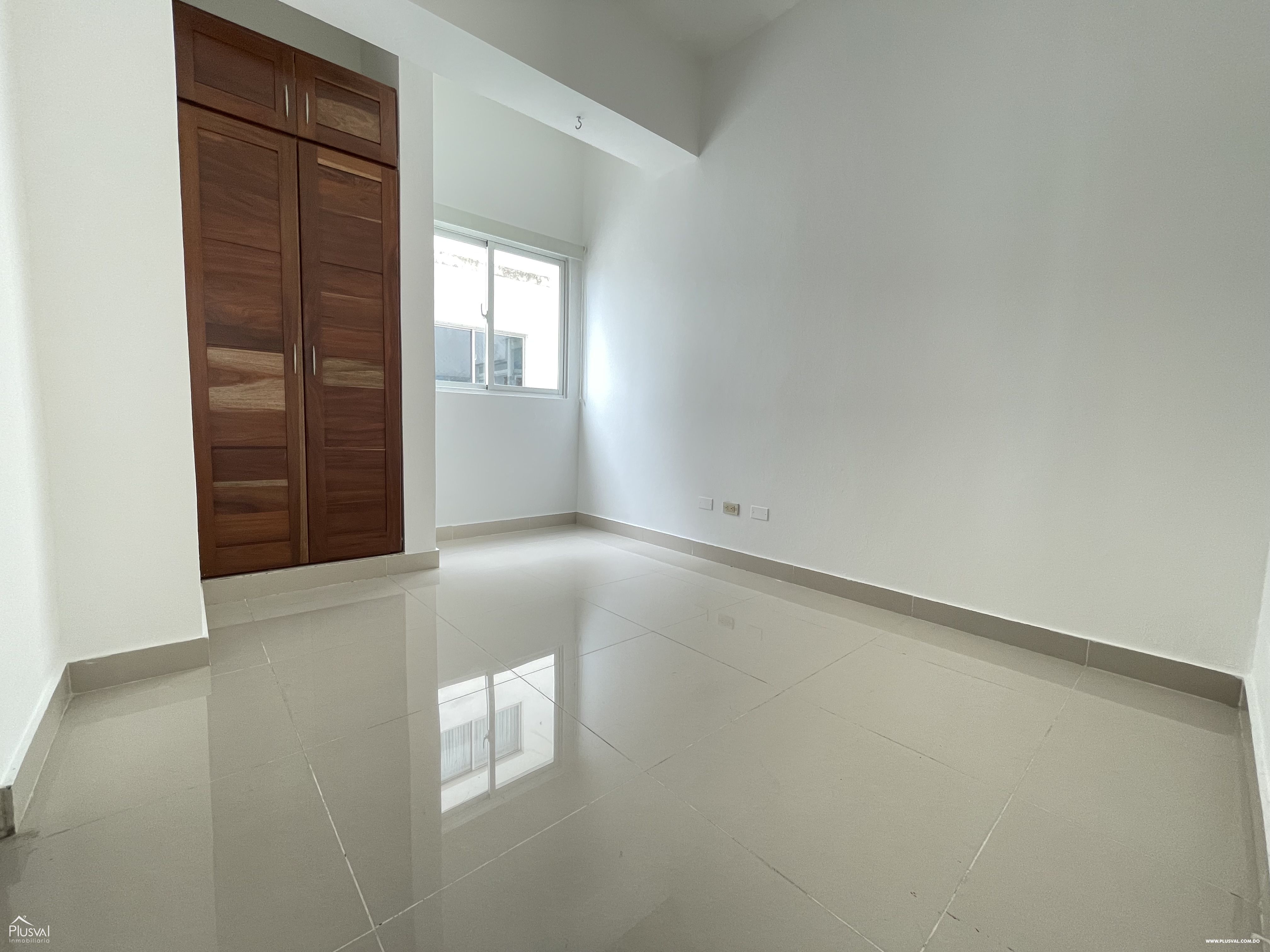 Apartamento en alquiler en Urb. Fernandez 275479