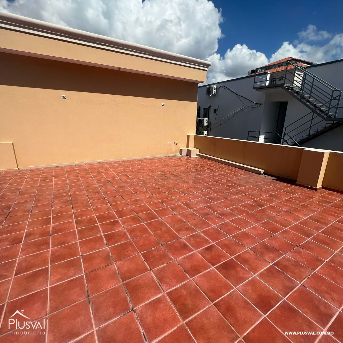 Local comercial en alquiler en Bella Vista 428021