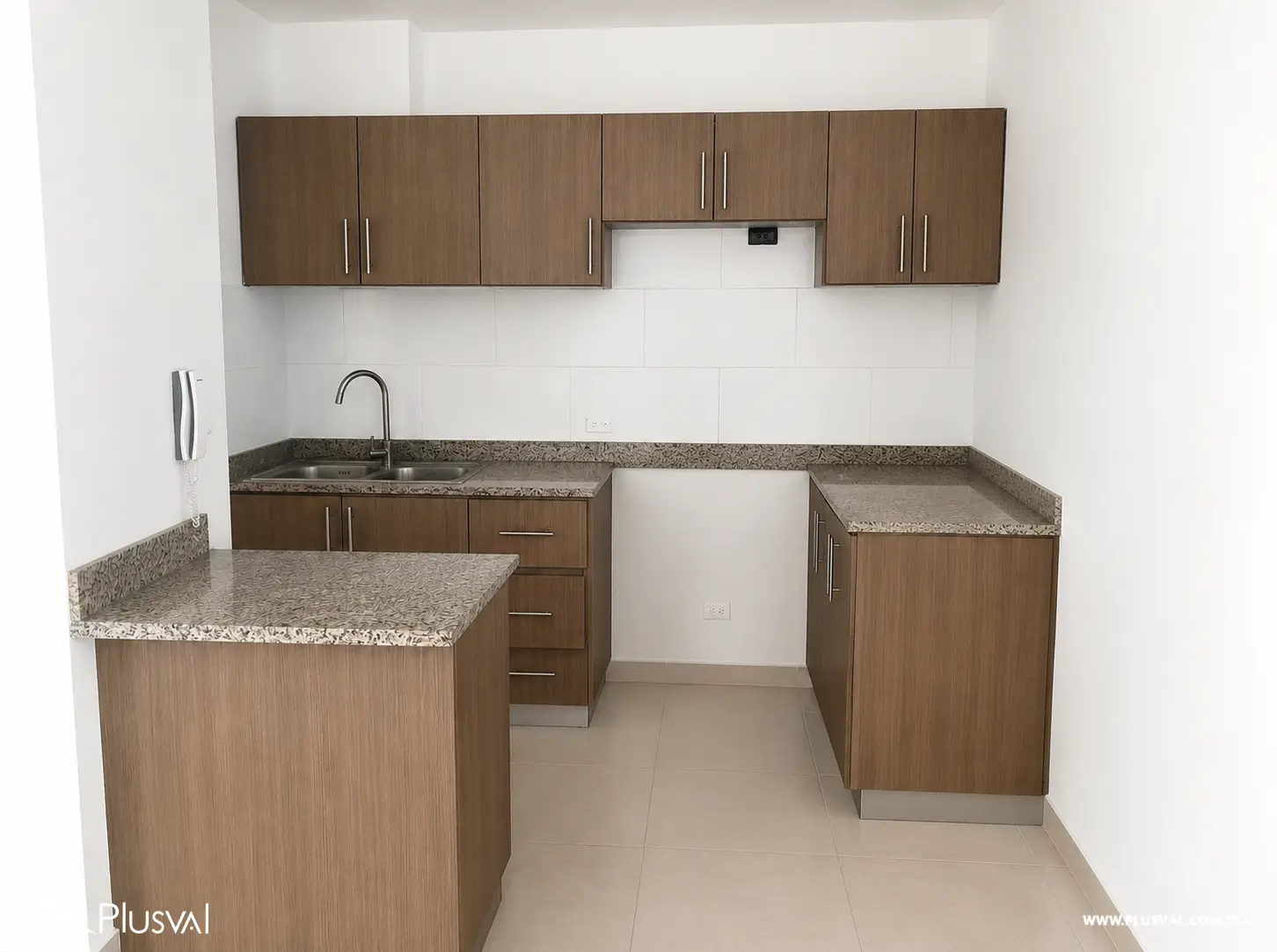 Venta de apartamento a 10 minutos del Aeropuerto Las Americas 512736