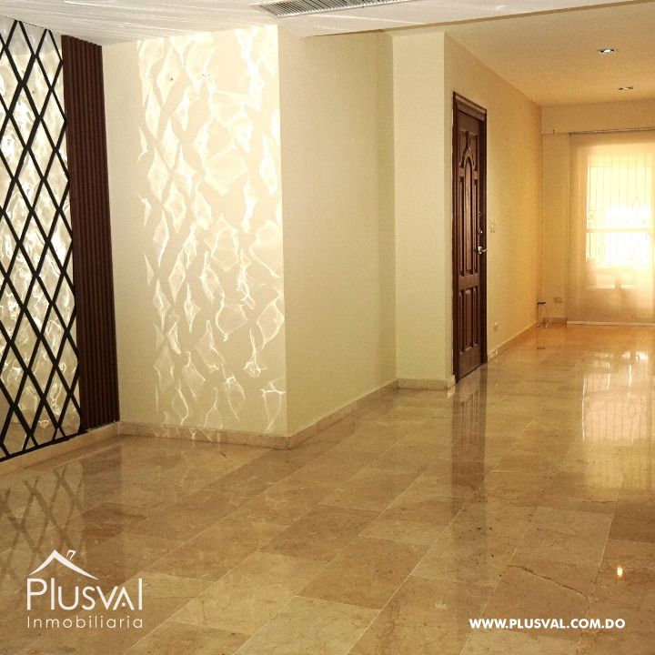 Alquiler de amplio apartamento en Serralles con terraza. 448731