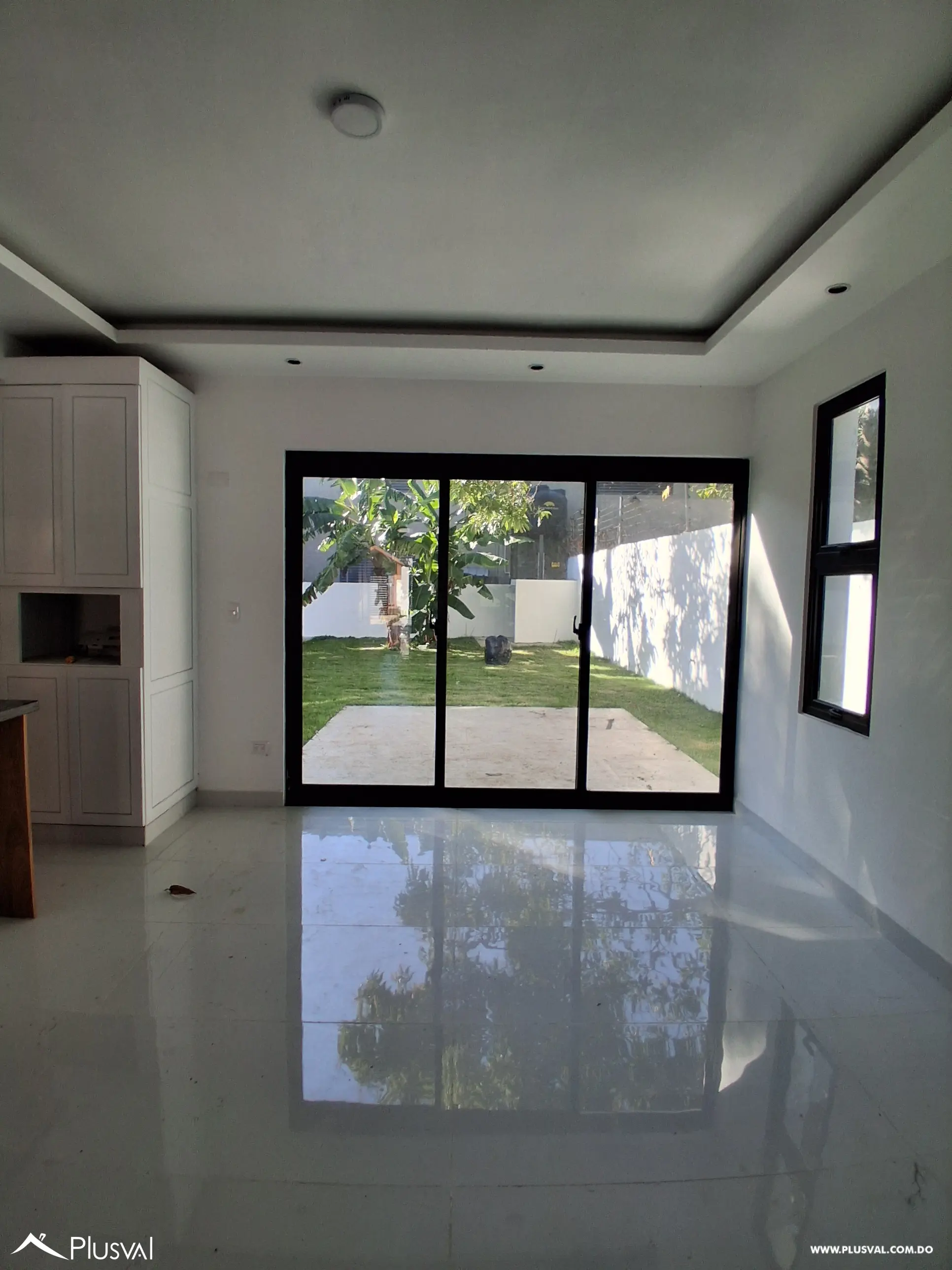 Casa Nueva y Moderna en Residencial Cerrado con Acceso Inmediato a la Circunvalación Norte 485020