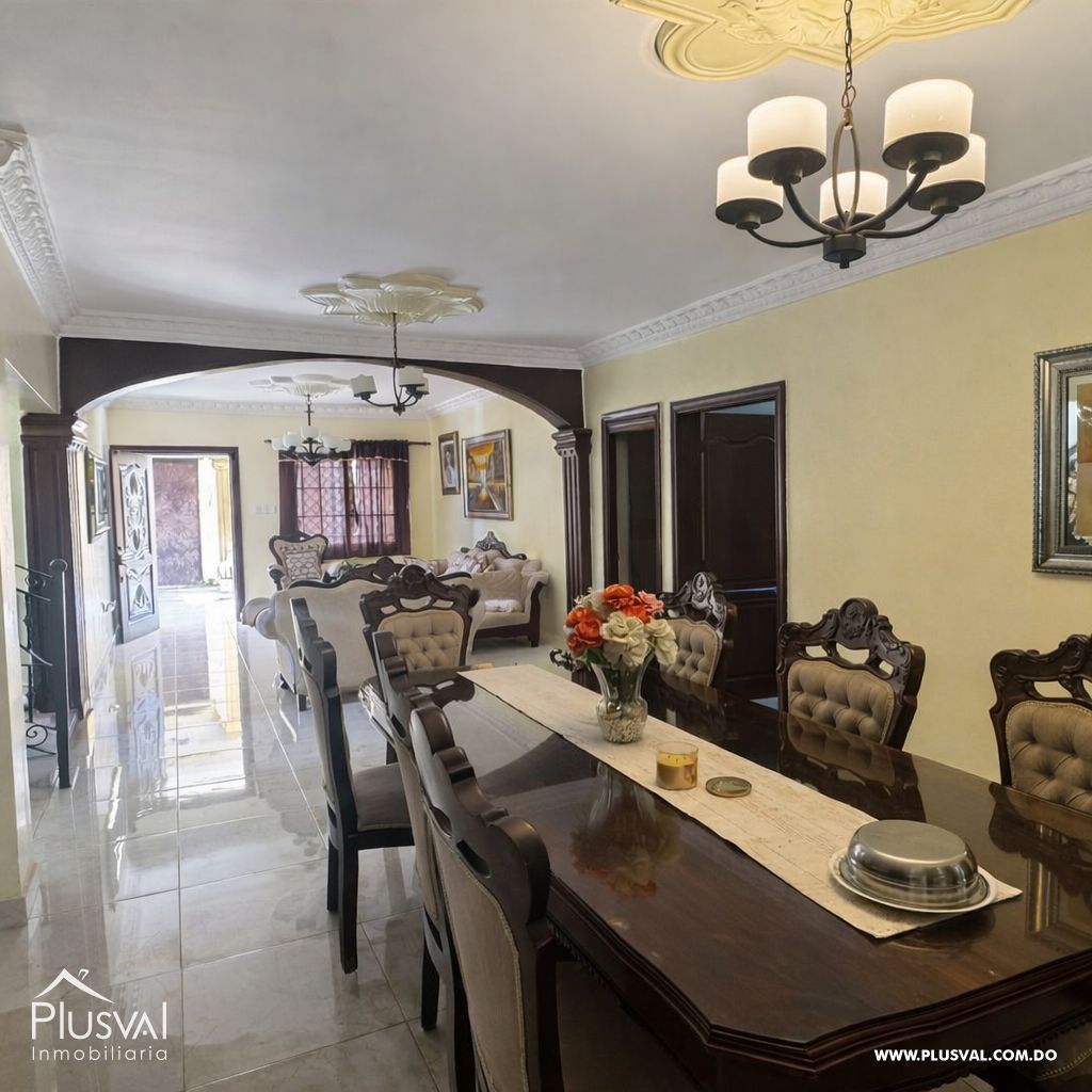 Casa de amplia con Piscina a 3 Minutos del Próximo City Center 498911