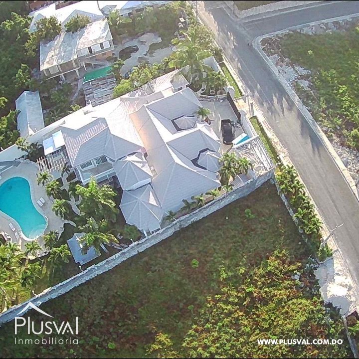 Villa de lujo con piscina en venta, en Bavaro 355484