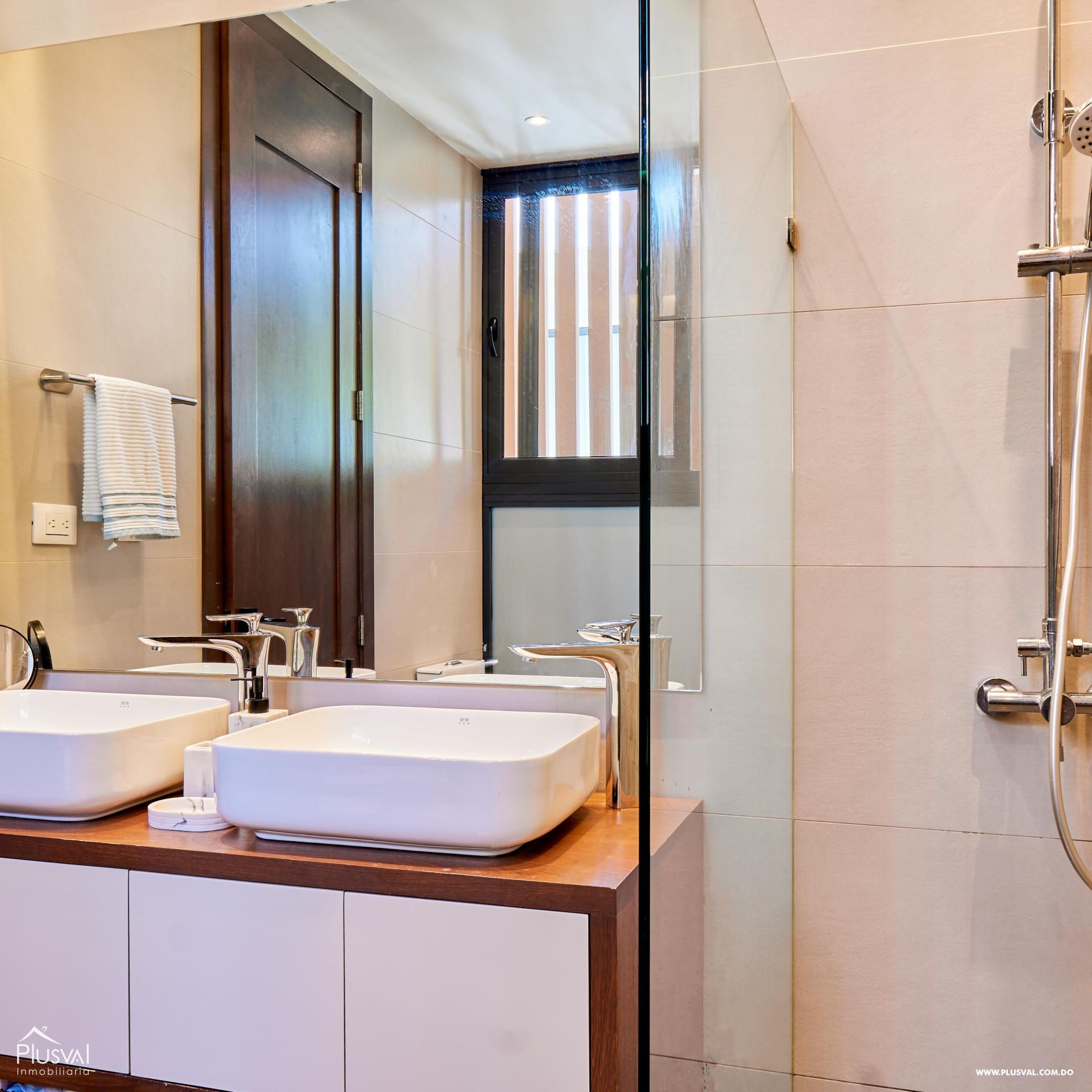 Presentamos esta lujosa residencia en Venta ubicada en Las Carmelitas 418095