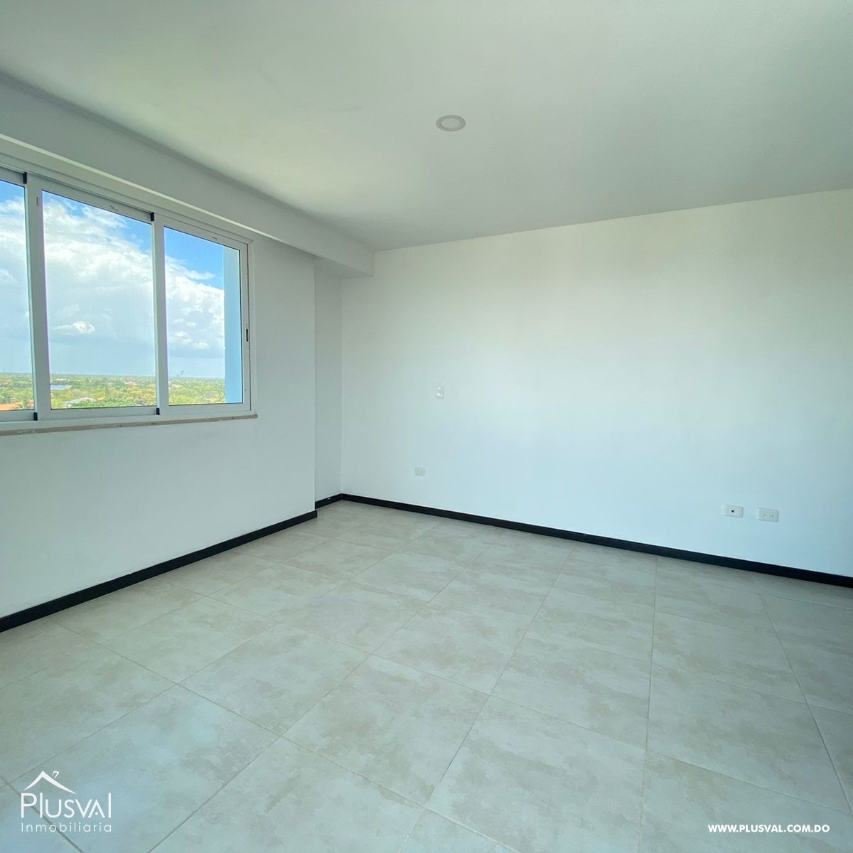 Apartamento en venta con vista al mar 211429