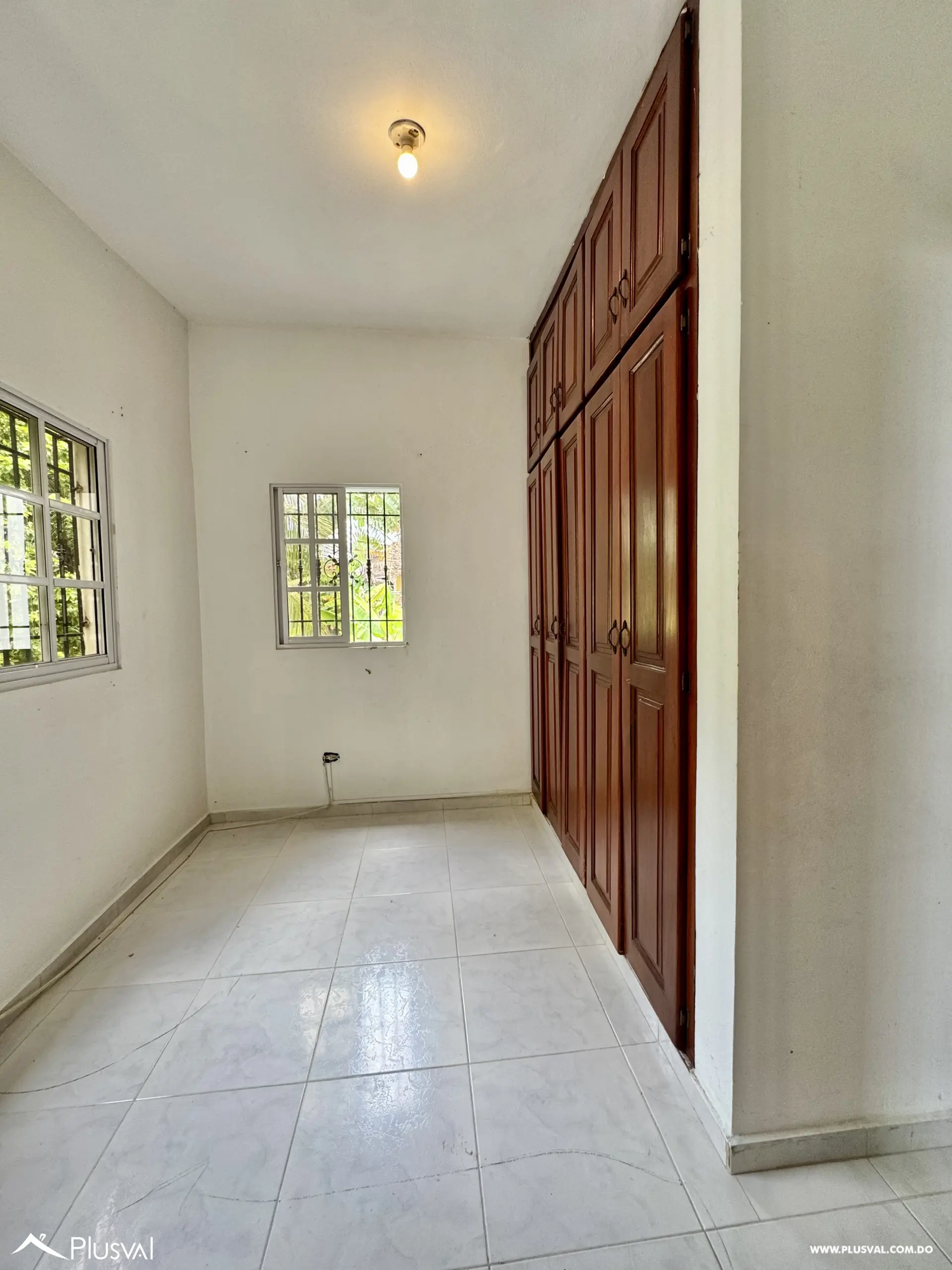 Alquilo Hermosa Casa de 2 Niveles en Resicencial El Ducado- Altos de Arroyo Hondo 518220