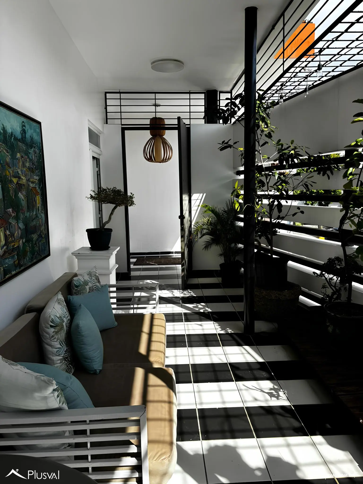 Alquiler apartamento semi amueblado con 3 habitaciones. 470606