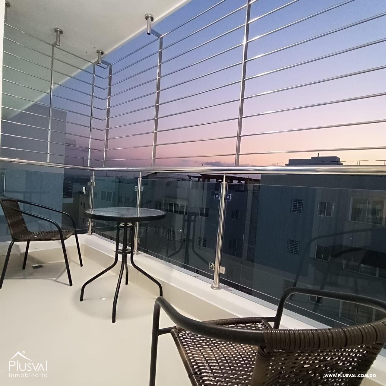 Hermoso y amplio apartamento totalmente amueblado. 383839