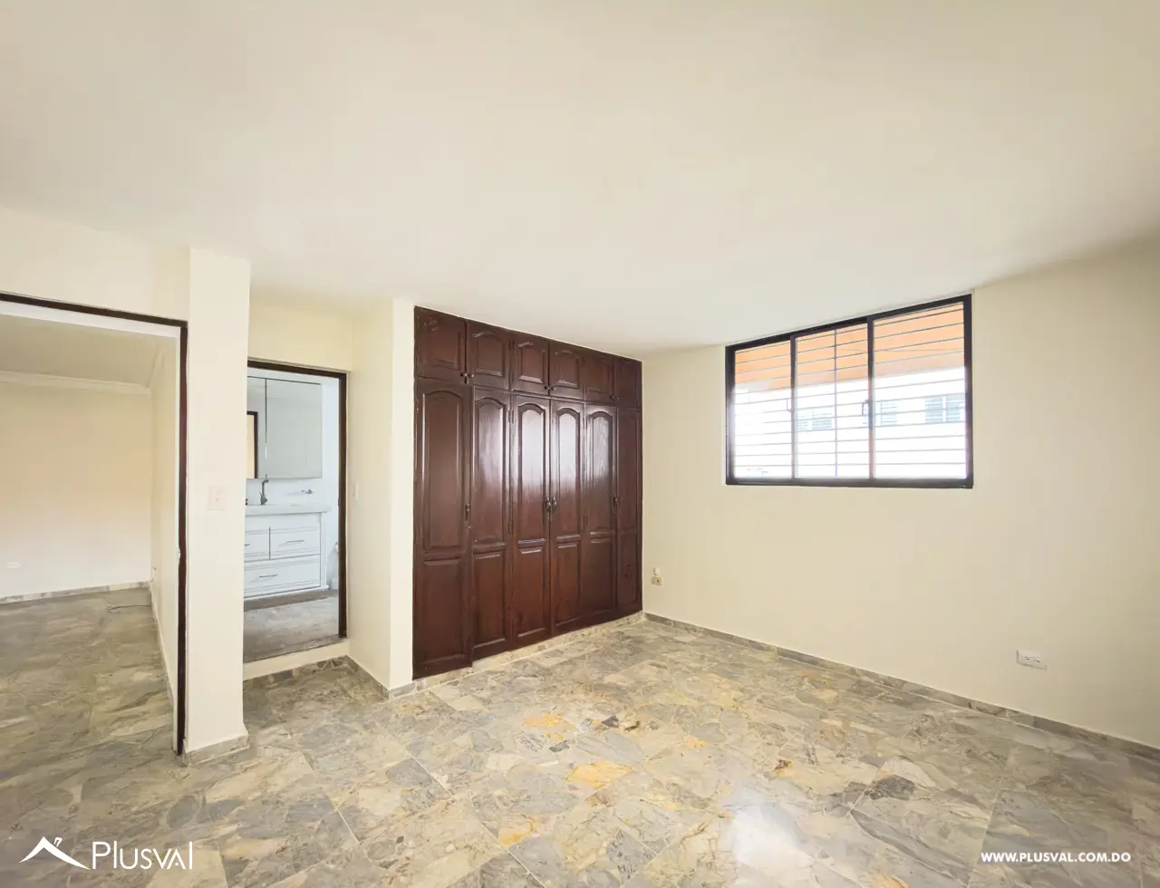 Apartamento en Alquiler con Terraza Privada Techada en Naco 510287