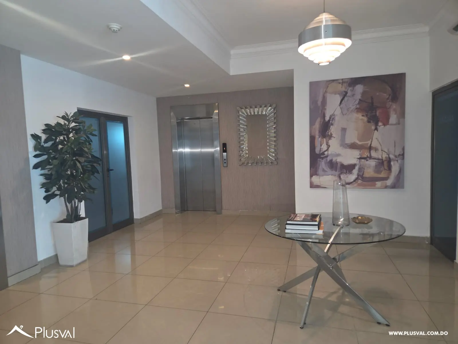 Hermoso apartamento amueblado de 2 habitaciones  en El Vergel 507081