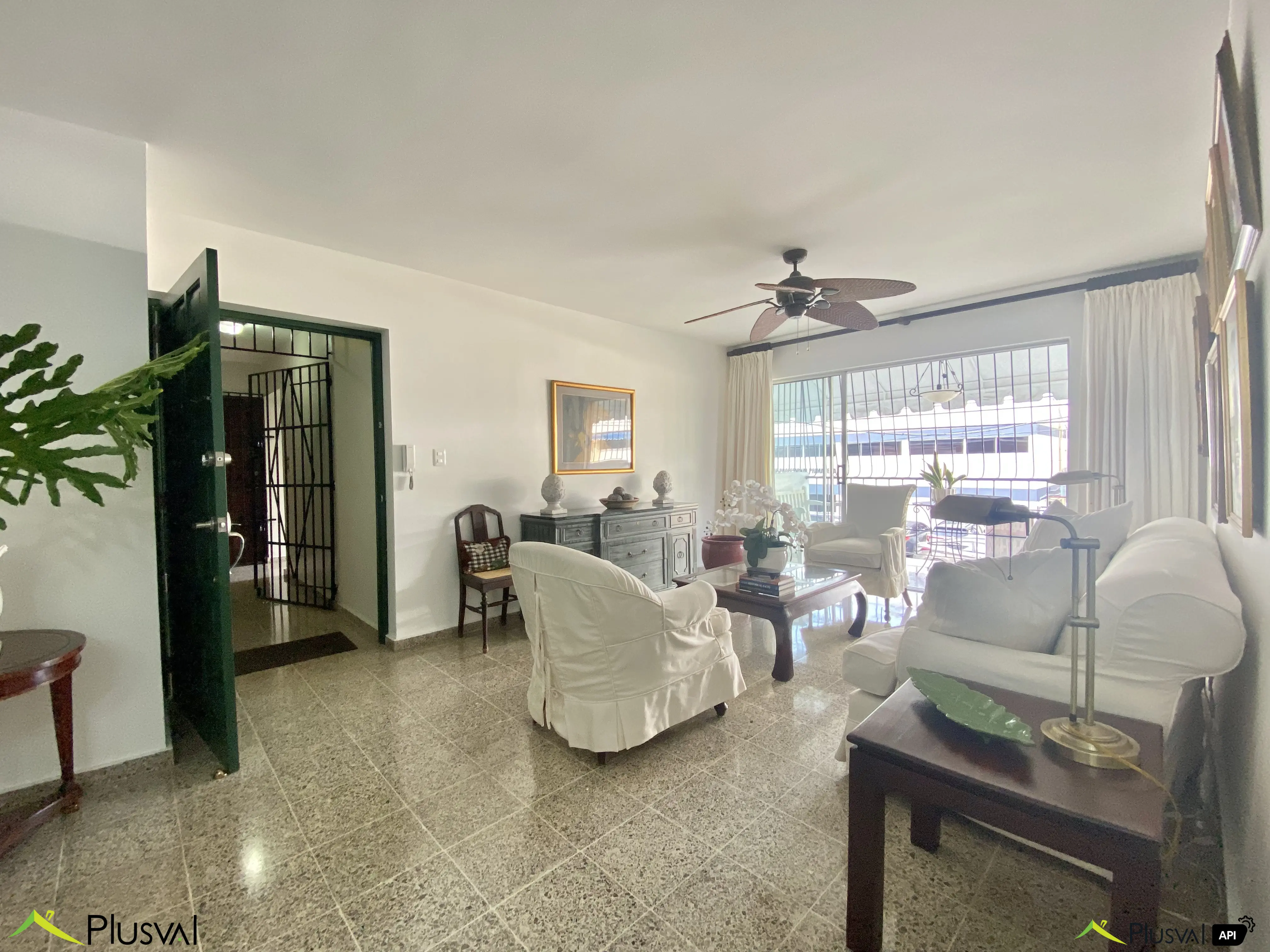 Excelente Apartamento en Alquiler Amueblado 449366