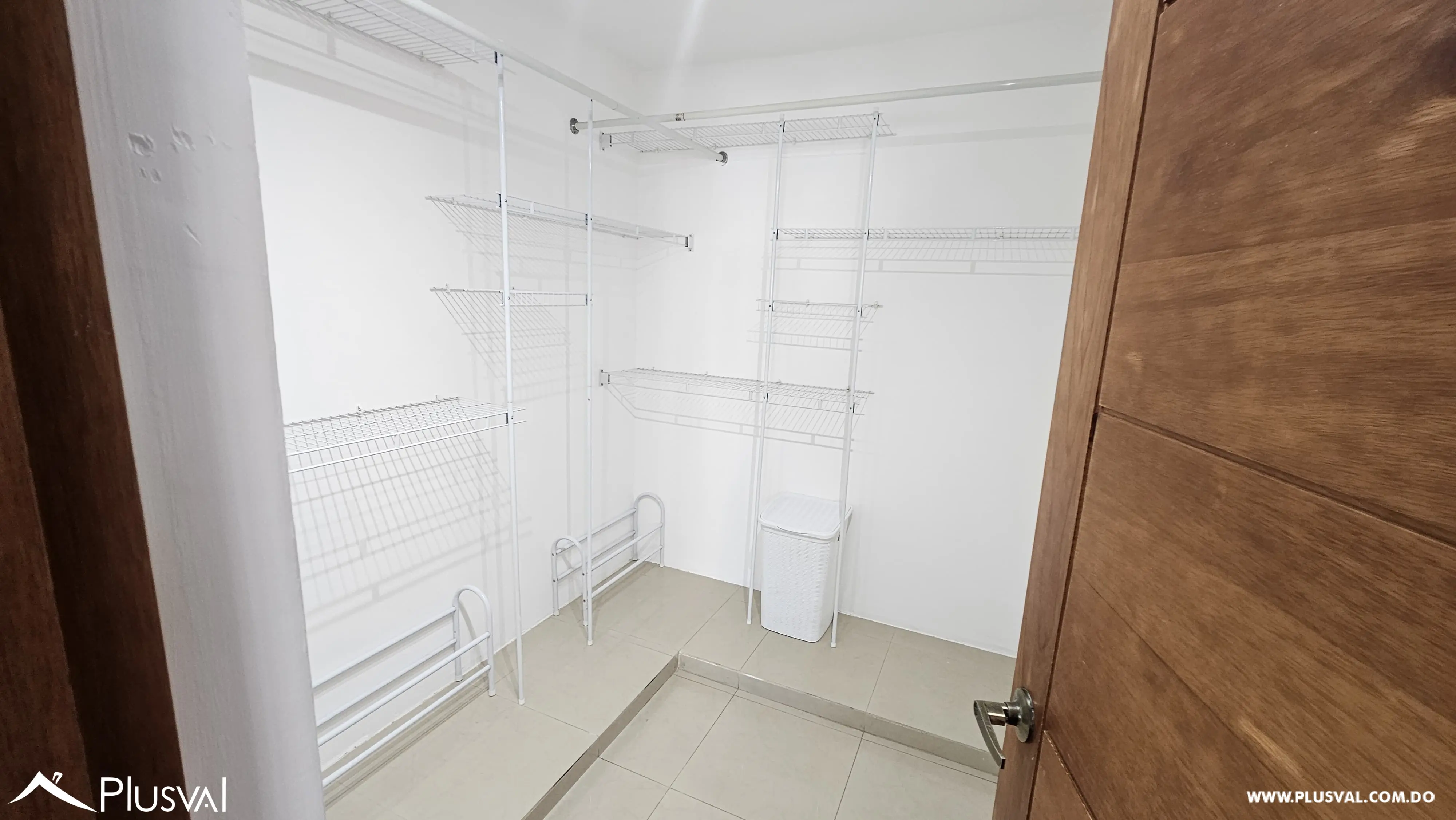 Apartamento amueblado en Mirador Sur 461038