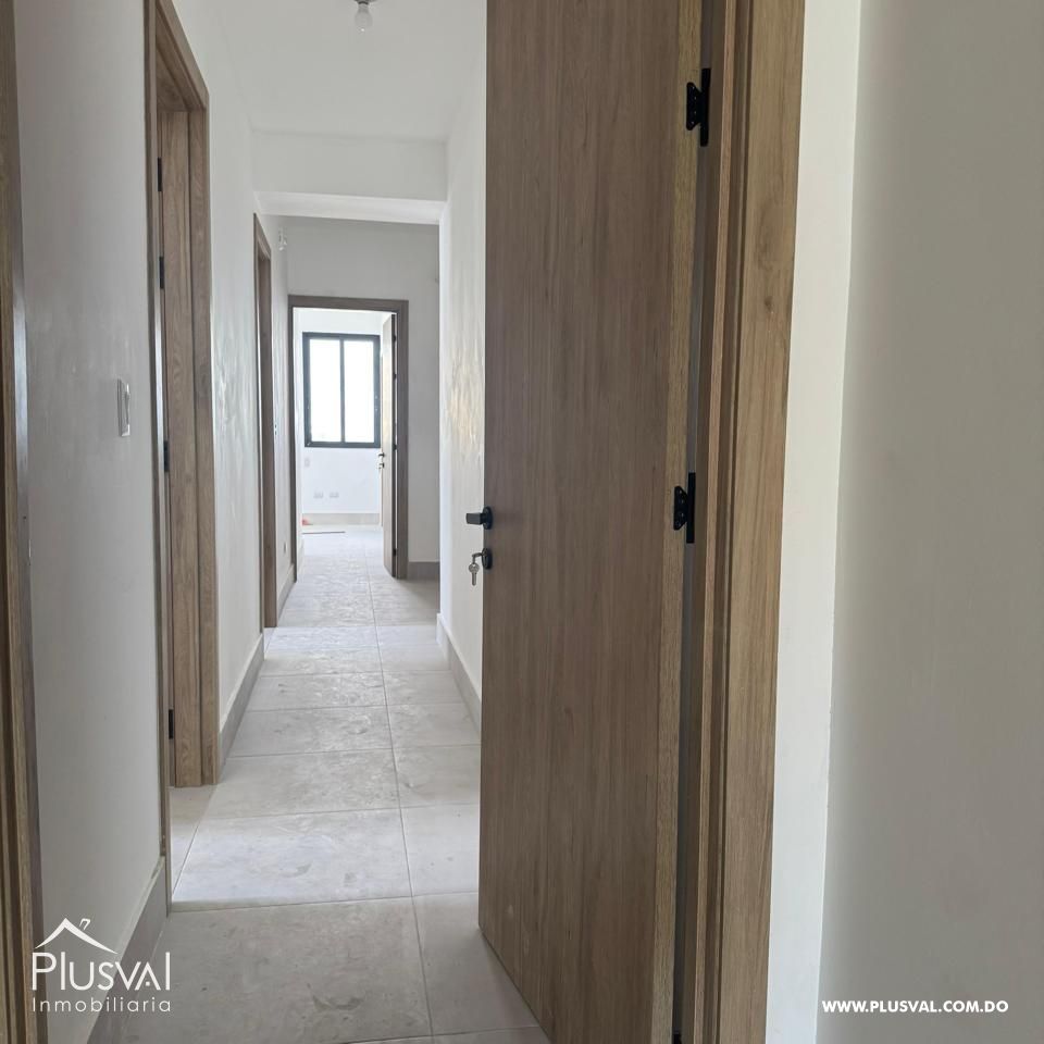 Venta de apartamento de 3 habitaciones y 3 parqueos en el sector de Naco 421535