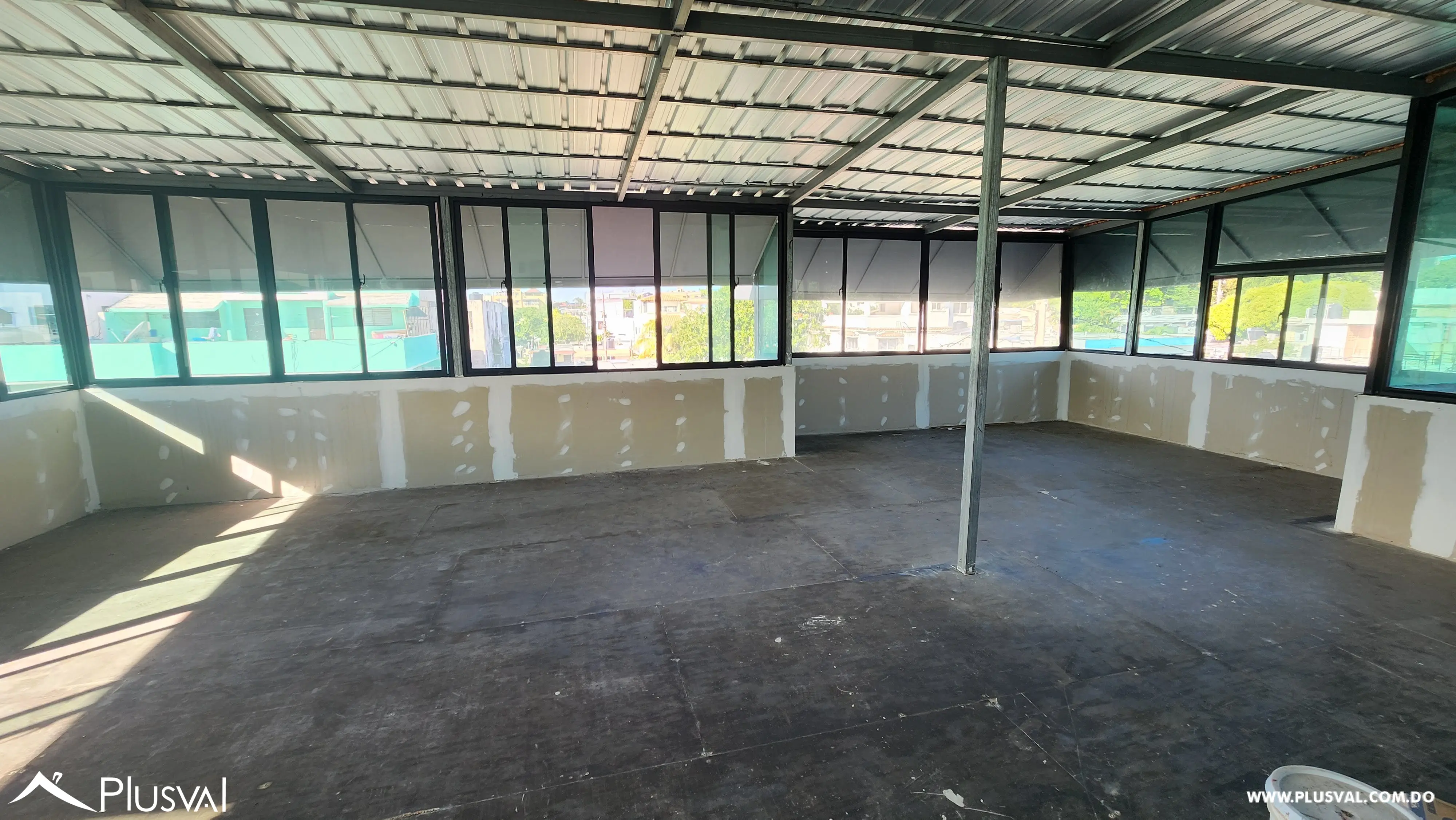 Se vende casa ideal para comercio y/o vivir. 473577