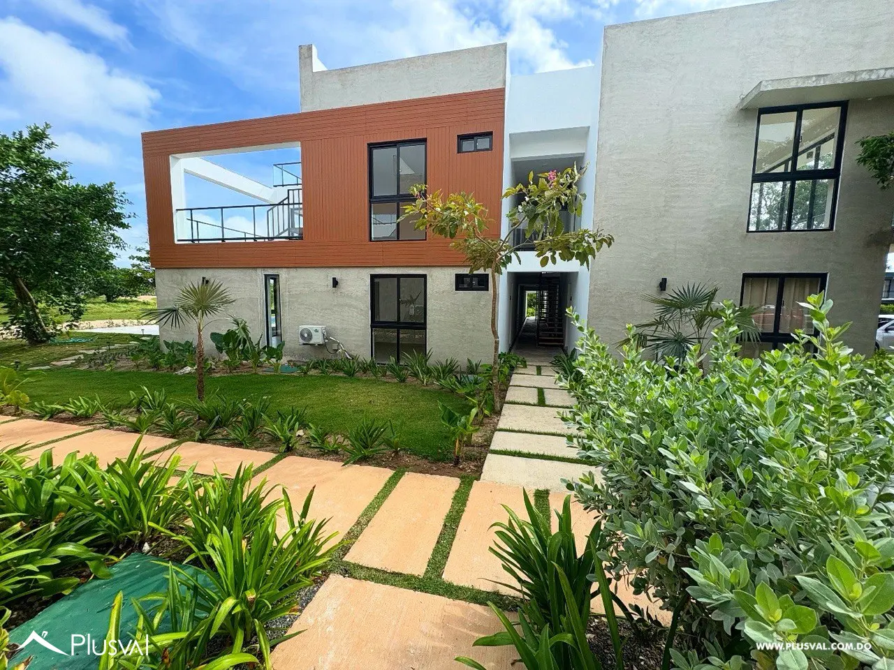 APARTAMENTO DE DOS HABITACIONES EN VENTA EN TROPIC GOLF SUITES 459001