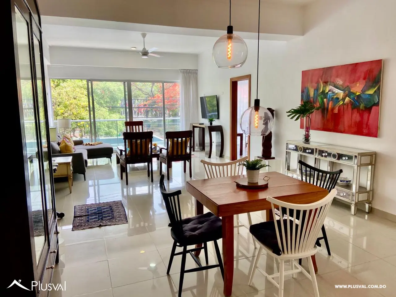 Apartamento en alquiler en torre de Av. Bolívar – 135 m² amueblado 487770