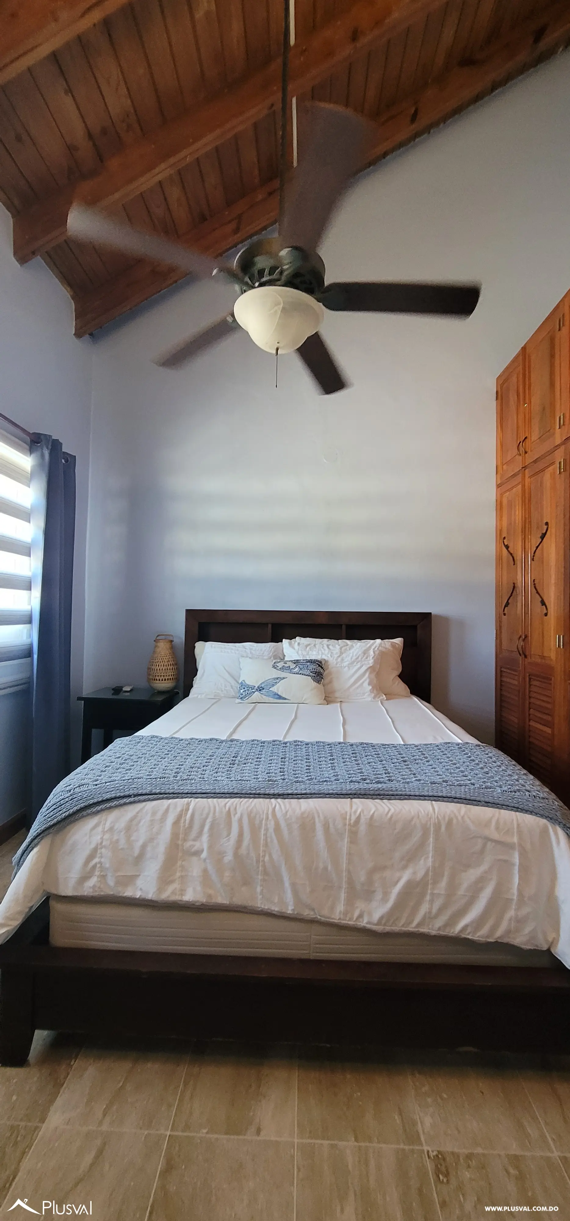 AMPLIO APARTAMENTO EN VENTA EN RESIDENCIAL CERRADO, CON PISCINA Y CON VISTA Y ACCESO DIRECTO A PLAYA BIBIJAGUA, 484334