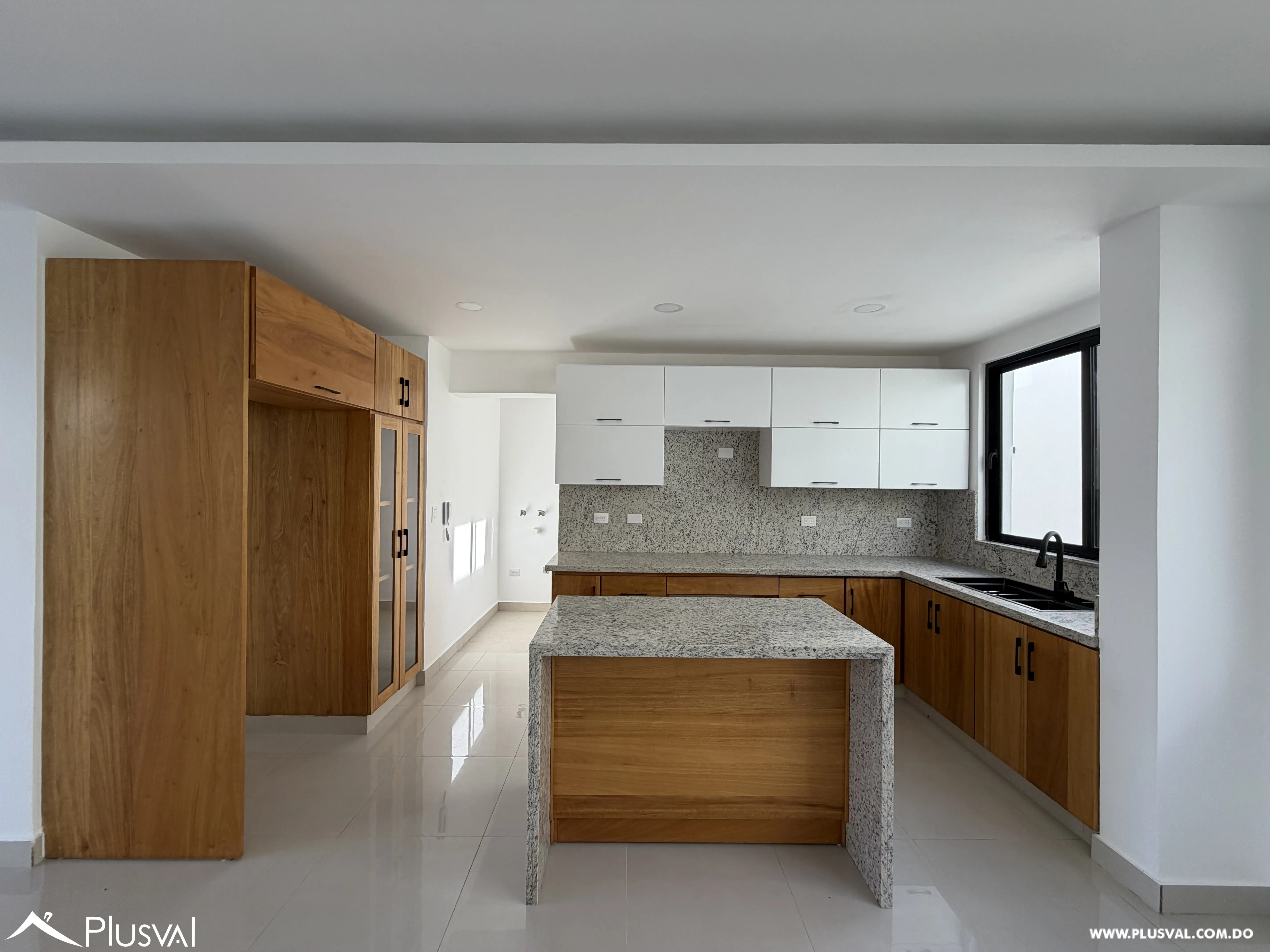 Apartamento en Venta en Cerro Alto 525118