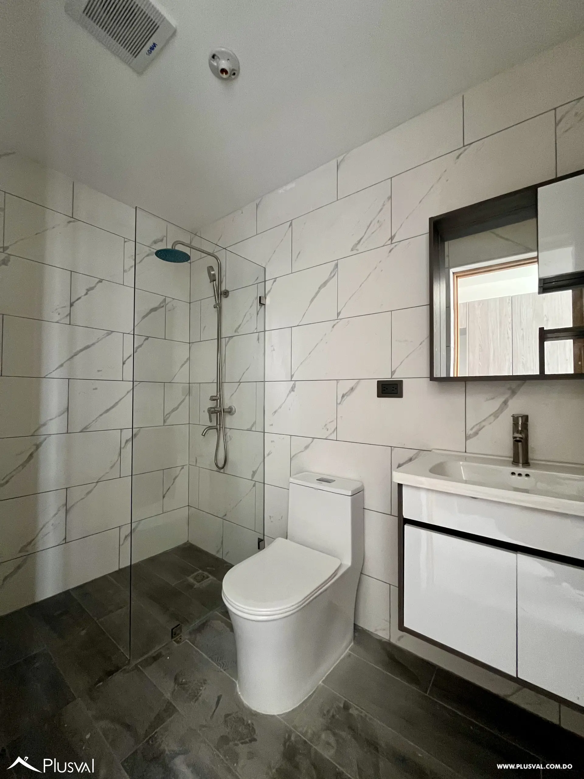 Torre de apartamentos en venta en El Millón 487186