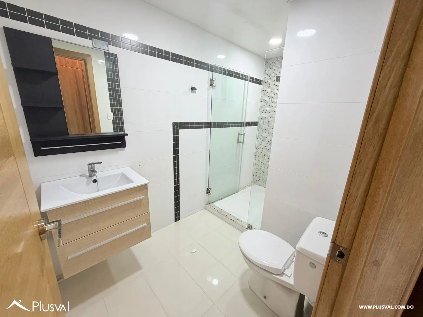 Espacioso apartamento en alquiler en Bella Vista 481873