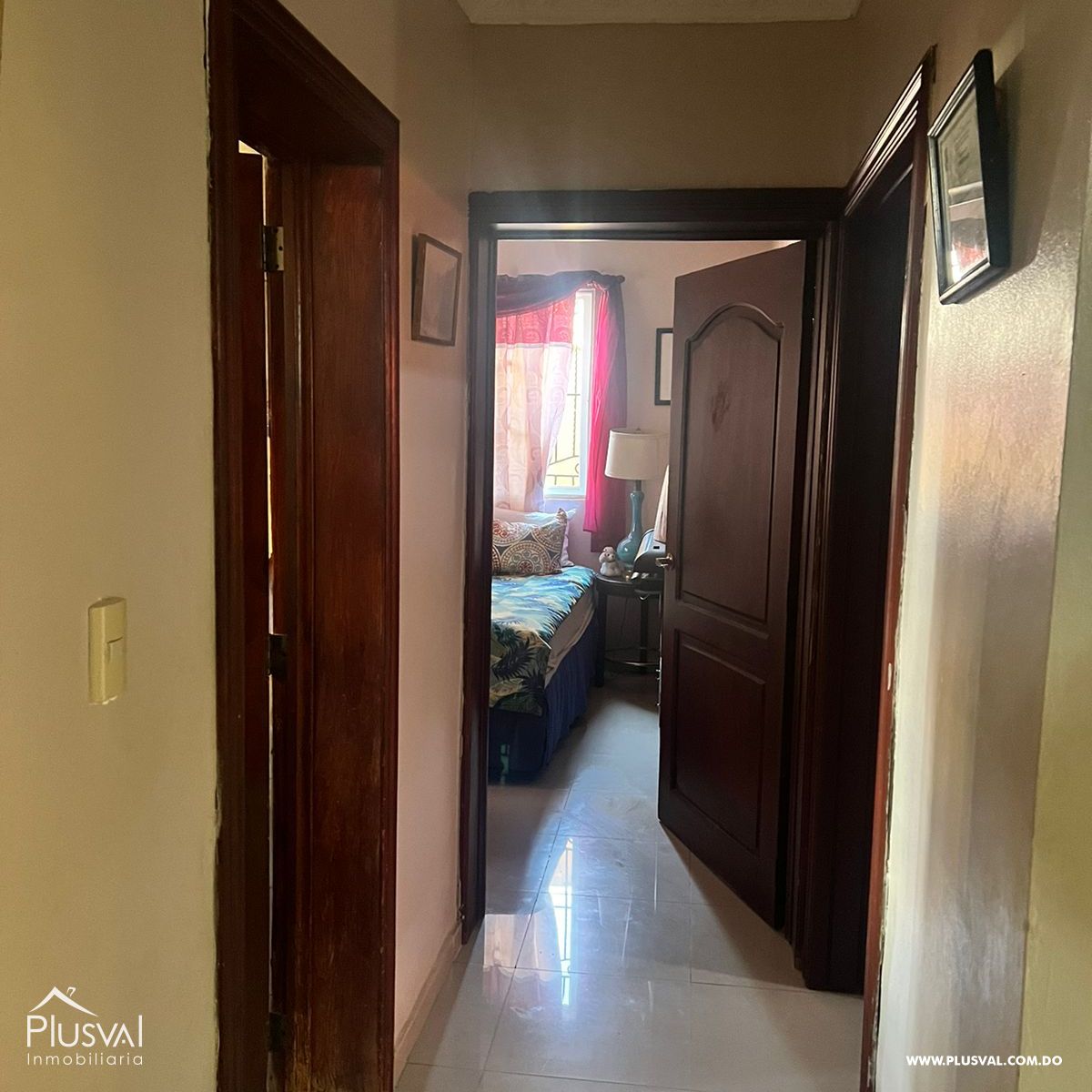Casa en venta en Santo Domingo Este, mas una segunda casa con jacuzzi en el segundo piso. 381764