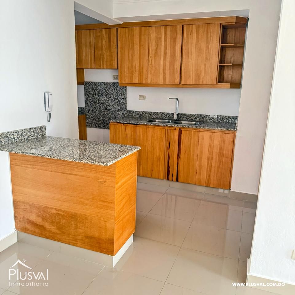 Apartamento de 3 habitaciones en Tropical del Este 482495