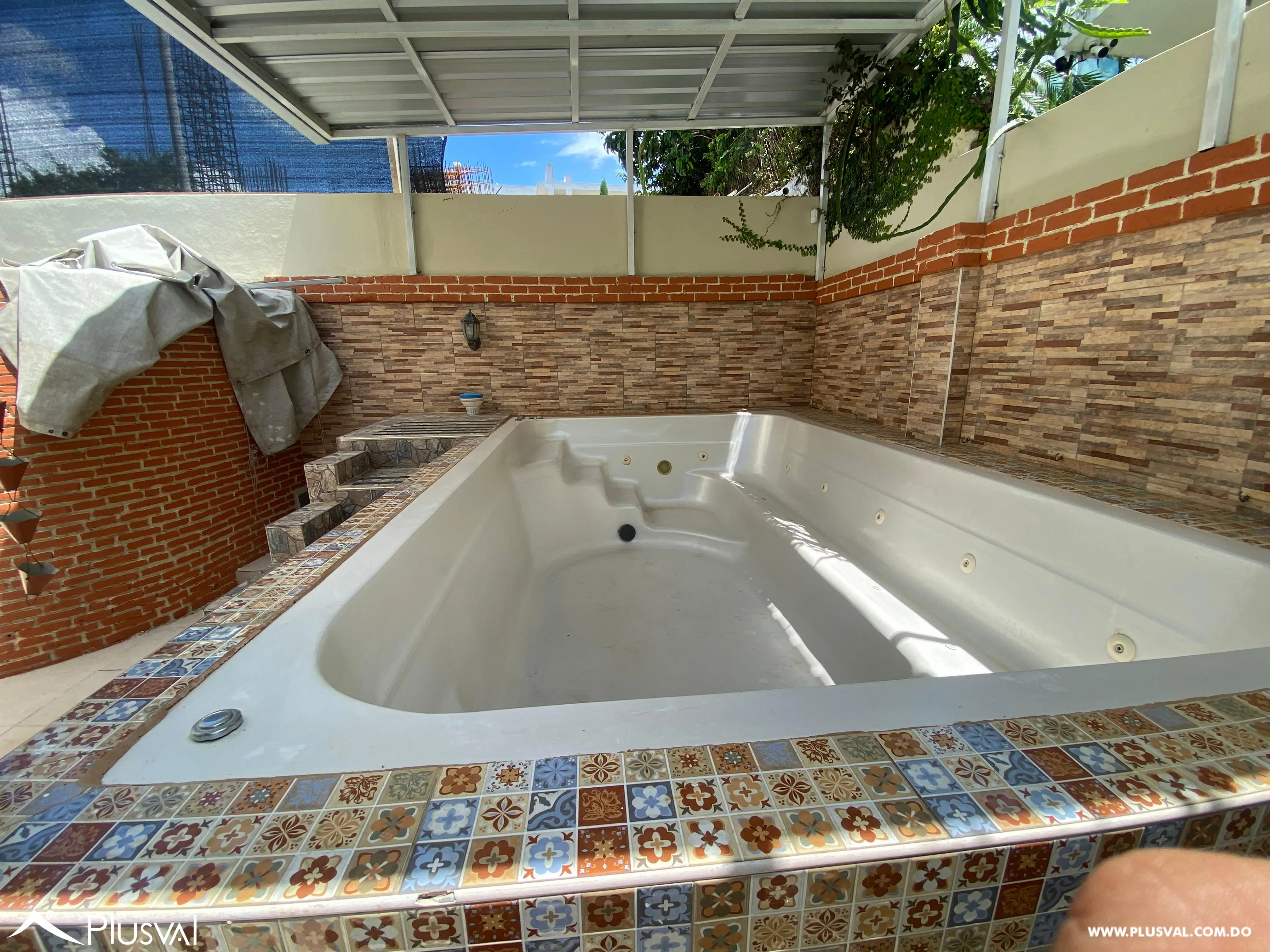 Amplia Casa en Venta ubicada en Los Cerros de Gurabo 464201