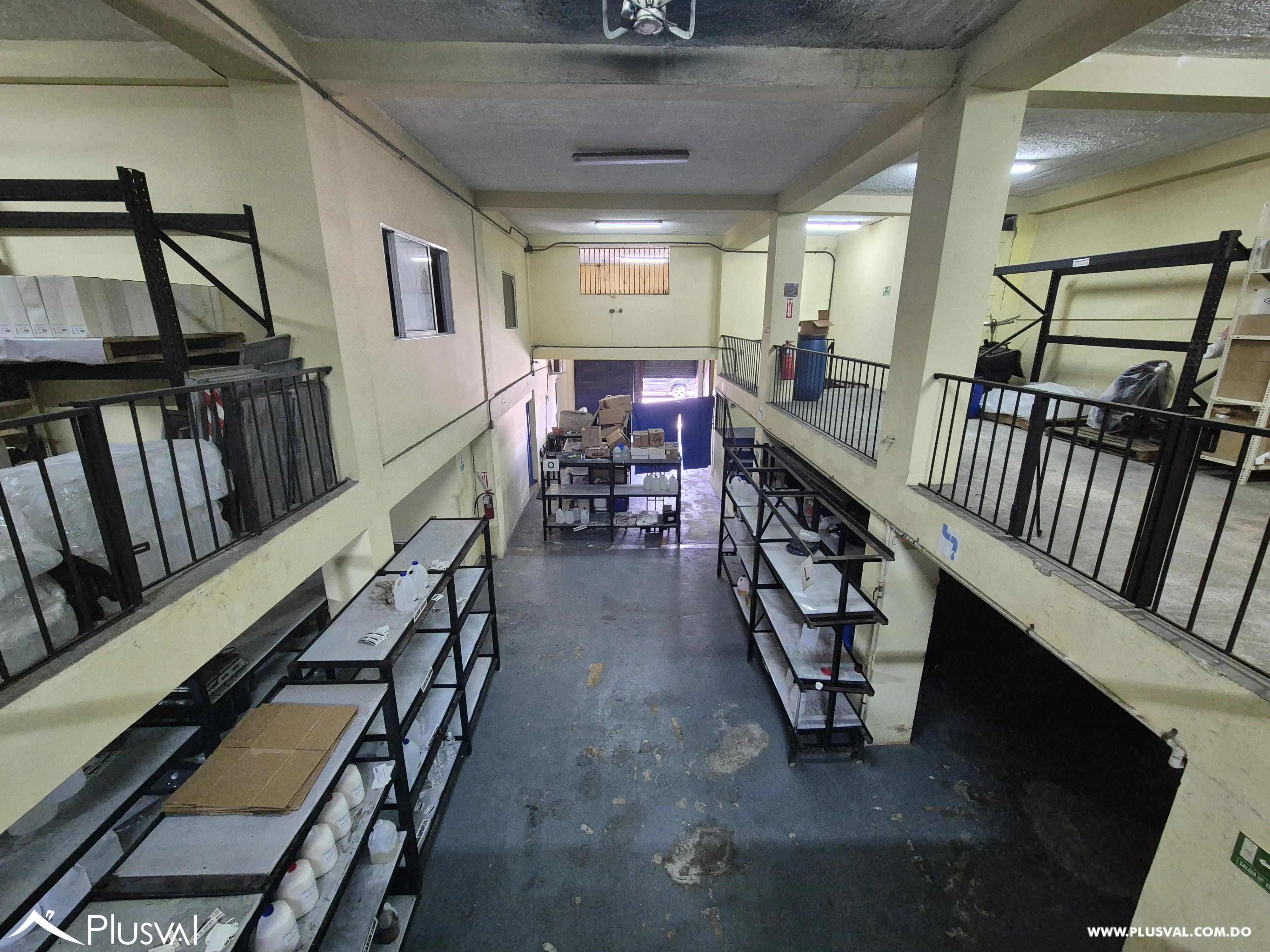 Edificio comercial en venta en Villa Juana 484121